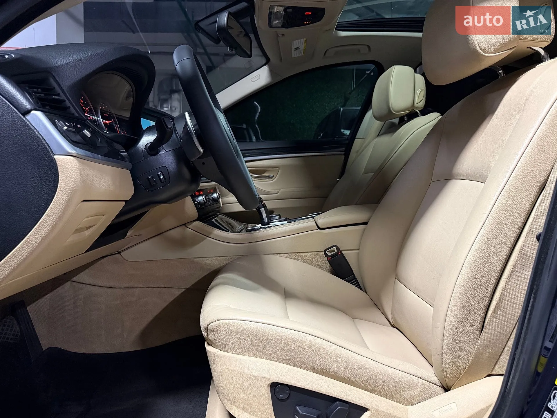 2013 BMW 5er - мініатюра 31