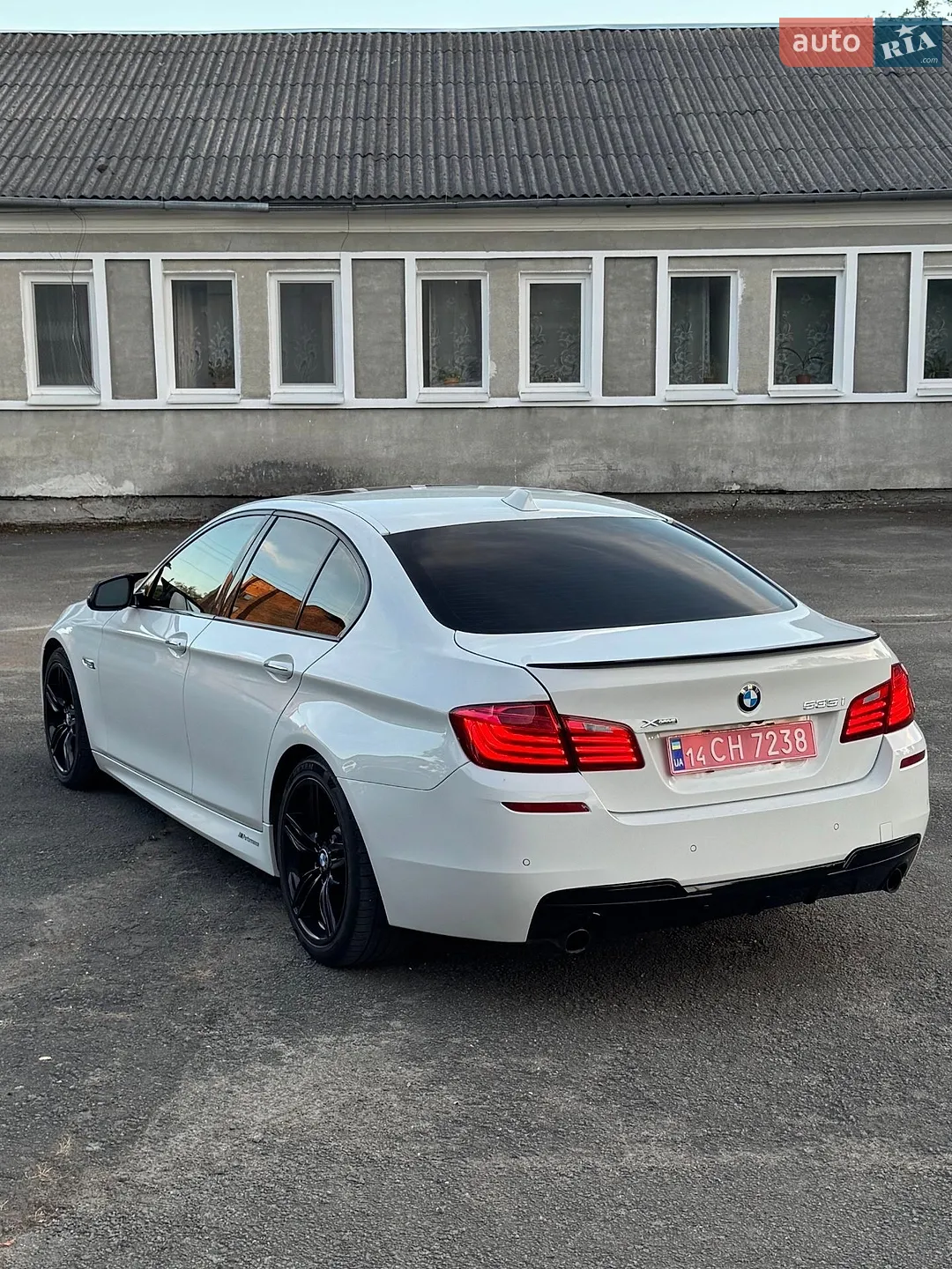 2014 BMW 5er - мініатюра 2