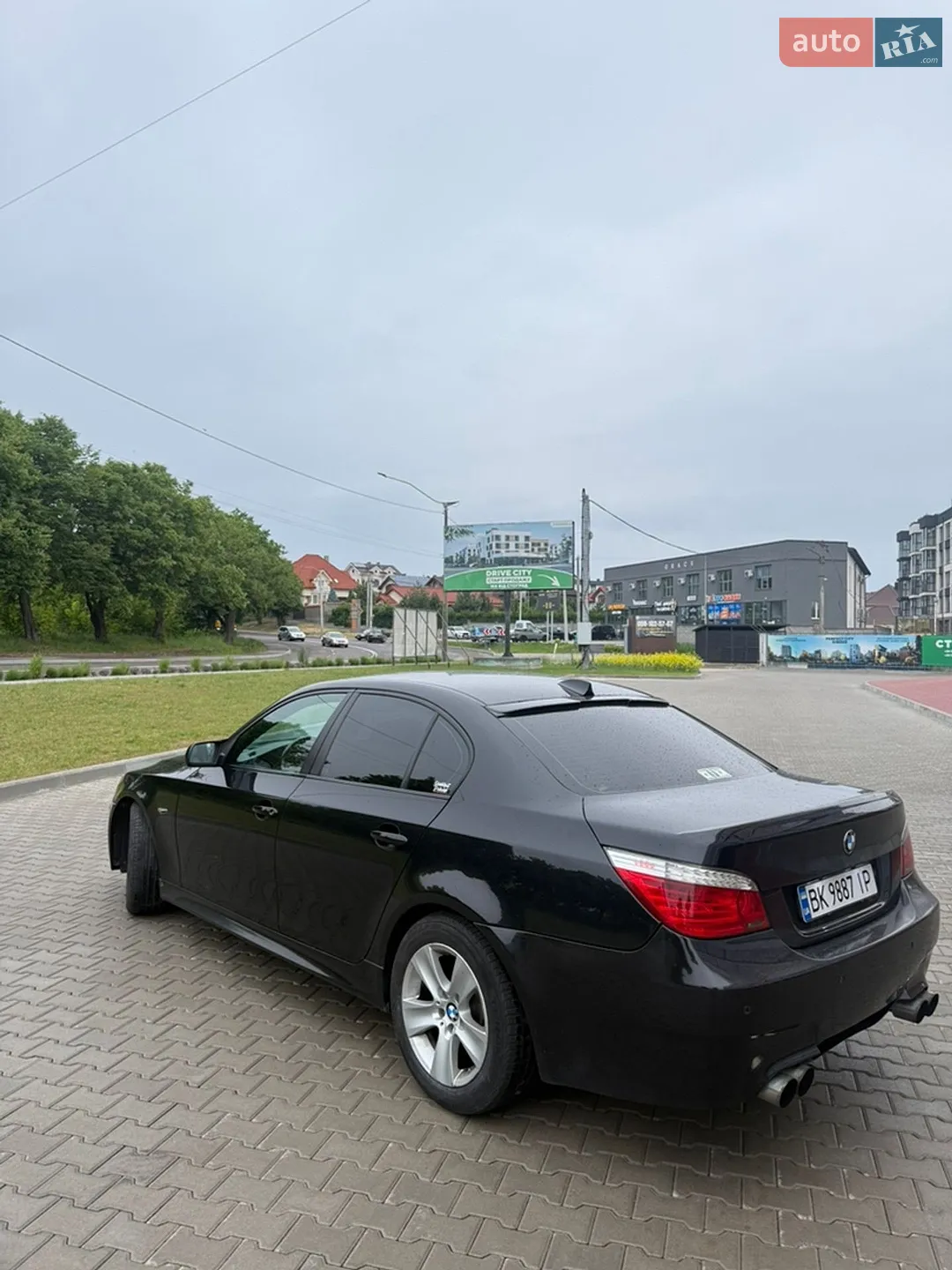 2010 BMW 5er - мініатюра 5
