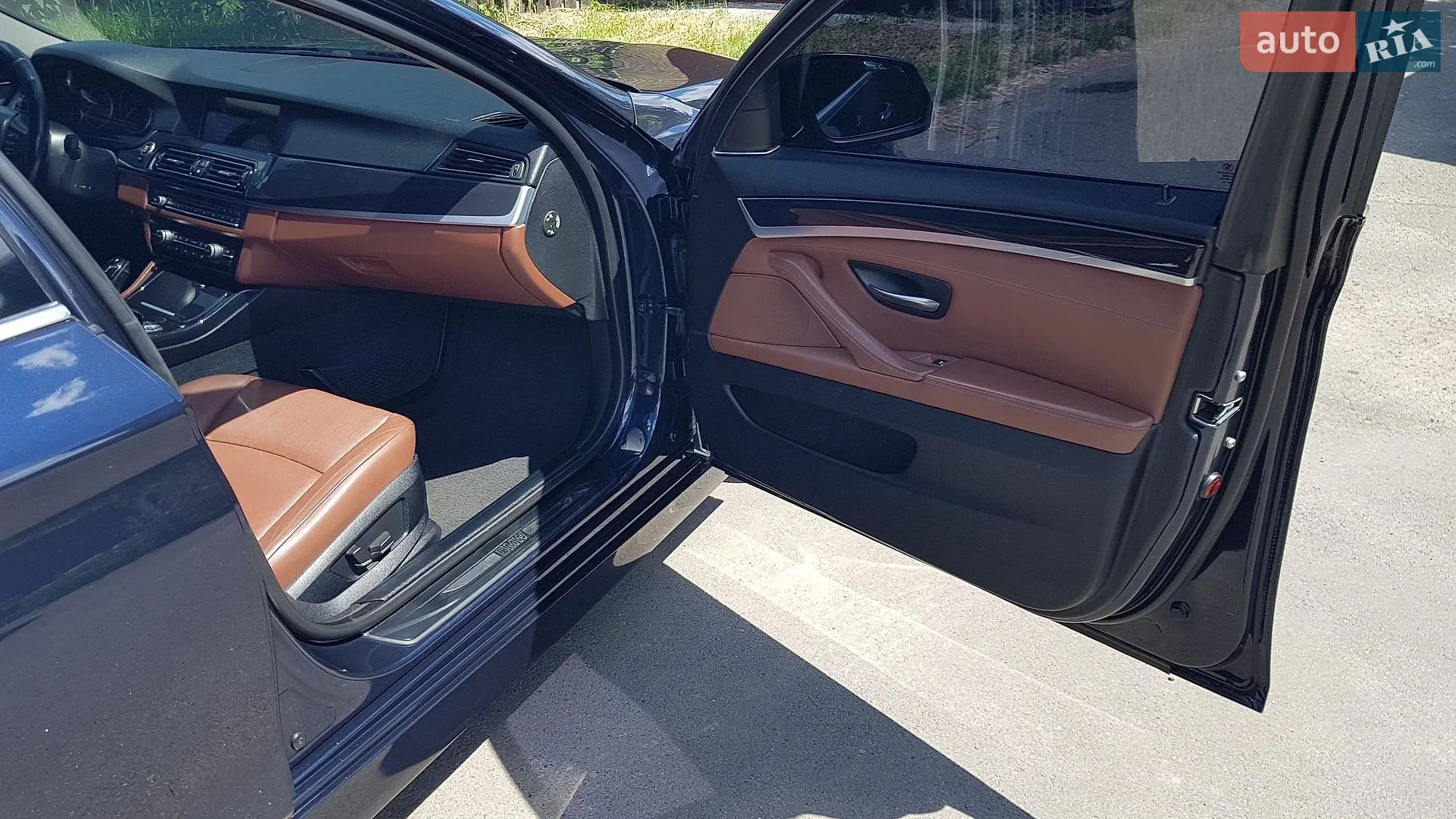 2013 BMW 5er - мініатюра 23