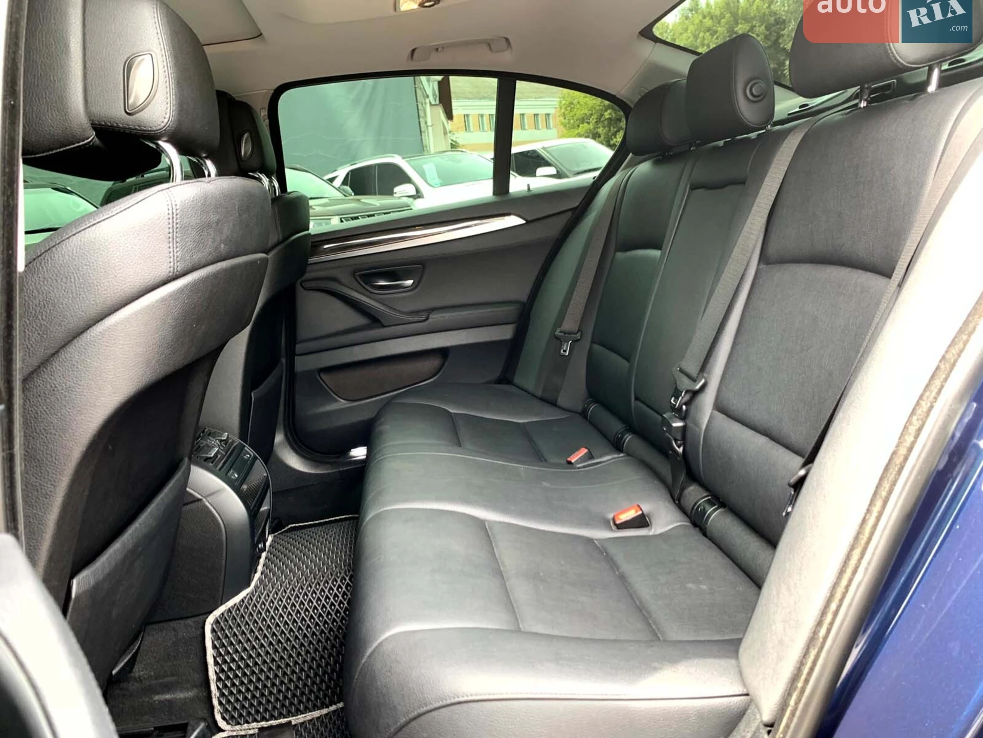 2013 BMW 5er - мініатюра 23