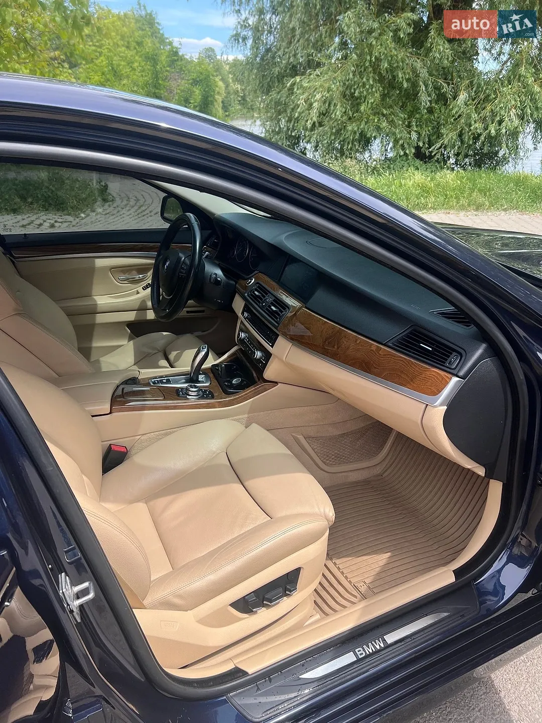 2010 BMW 5er - мініатюра 12