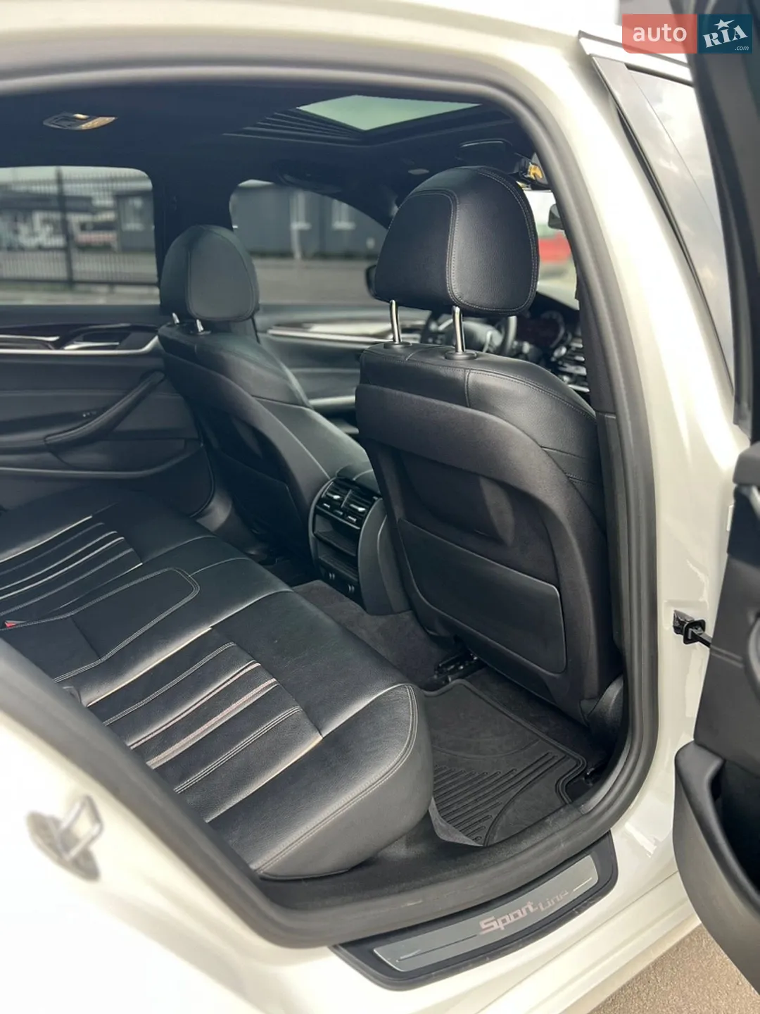 2017 BMW 5er - мініатюра 20