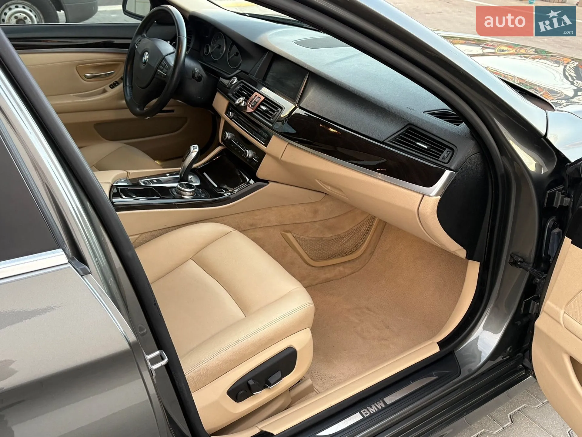 2014 BMW 5er - мініатюра 32