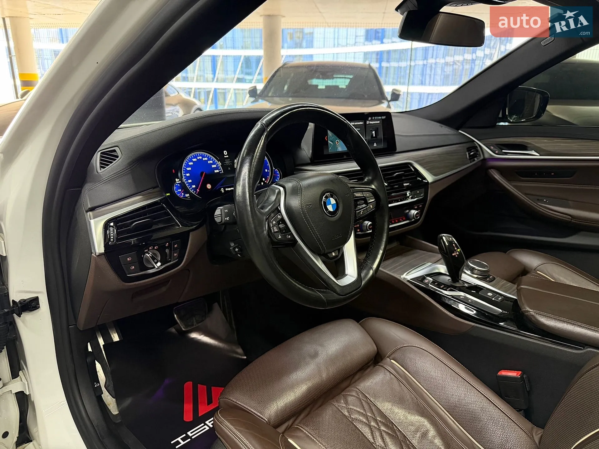 2017 BMW 5er - мініатюра 19