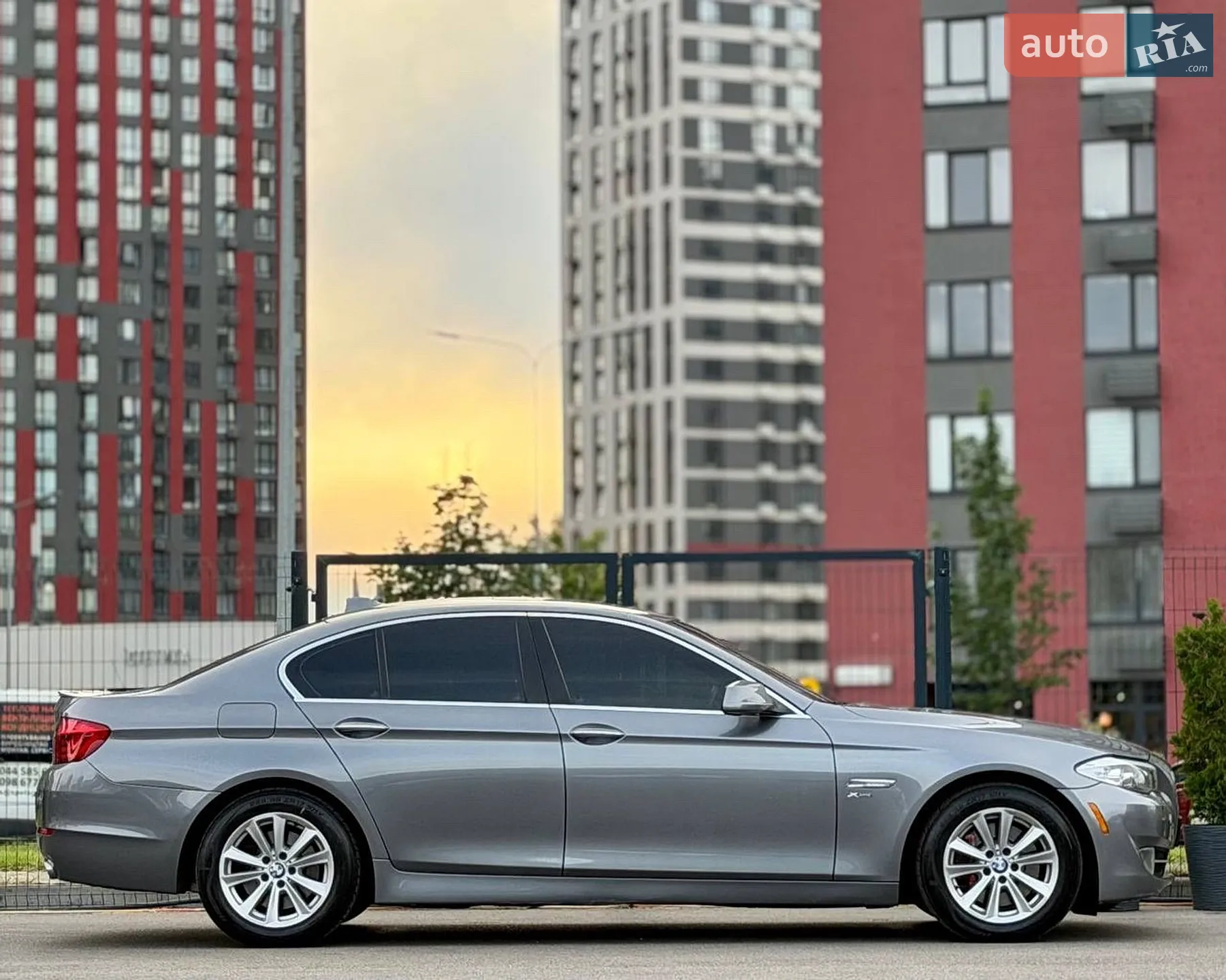 2011 BMW 5er - мініатюра 11