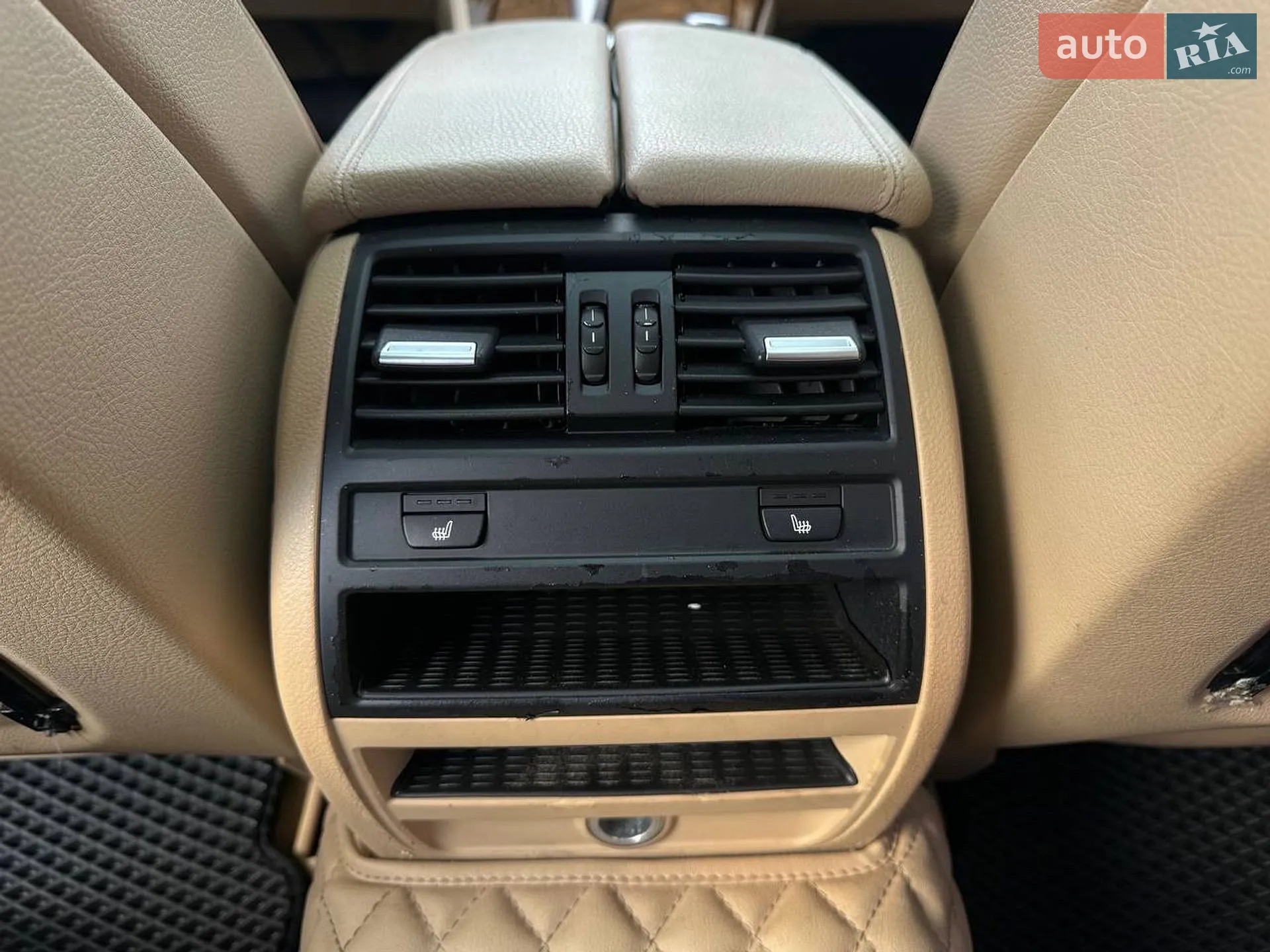 2011 BMW 5er - мініатюра 15