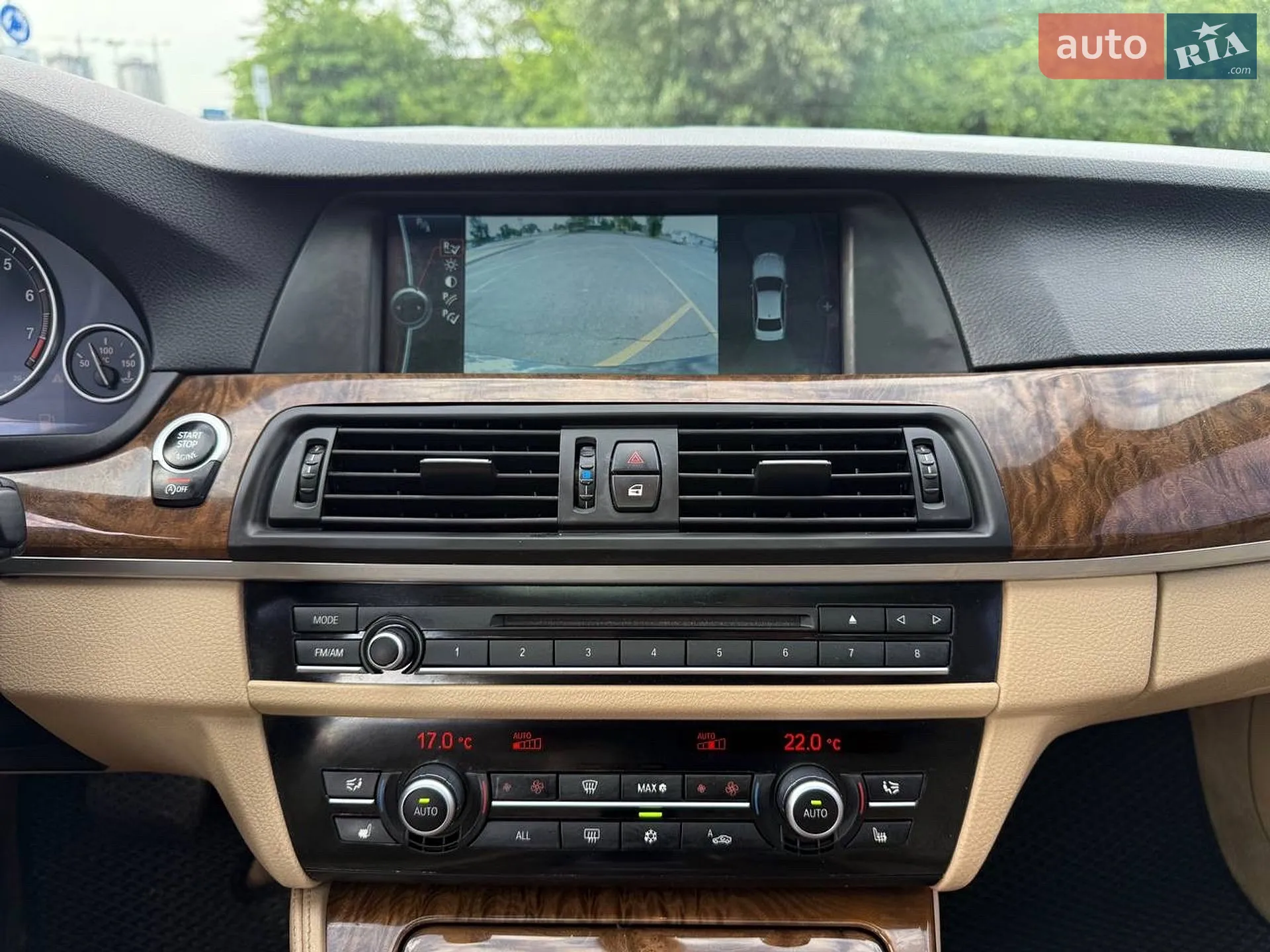 2011 BMW 5er - мініатюра 19