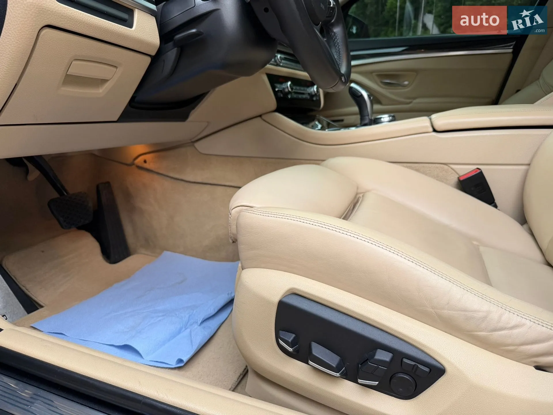 2013 BMW 5er - мініатюра 16