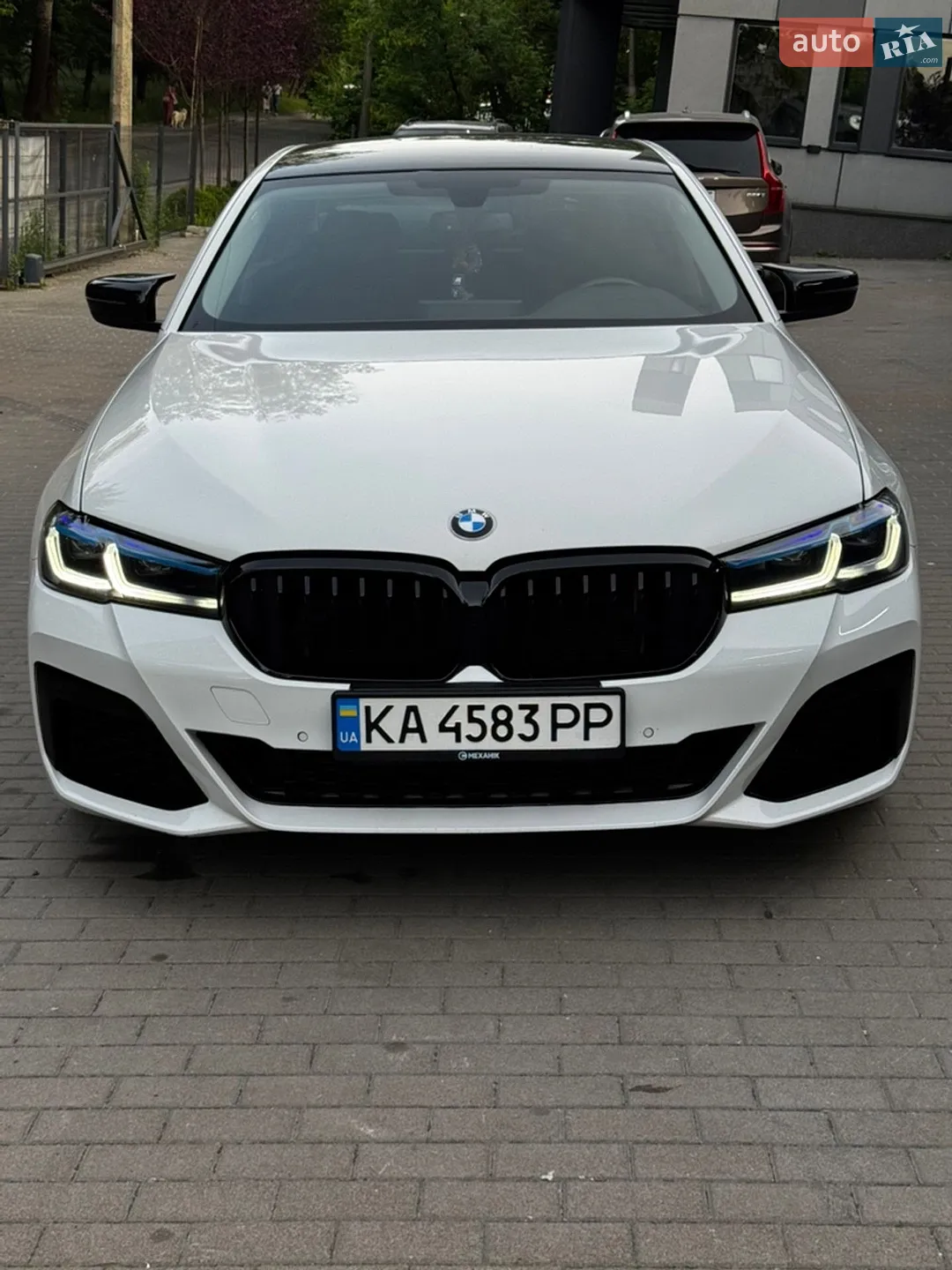 2017 BMW 5er - мініатюра 5