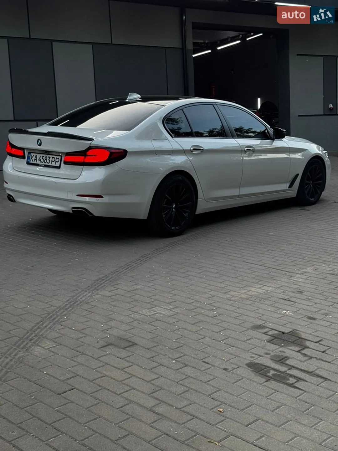 2017 BMW 5er - мініатюра 19