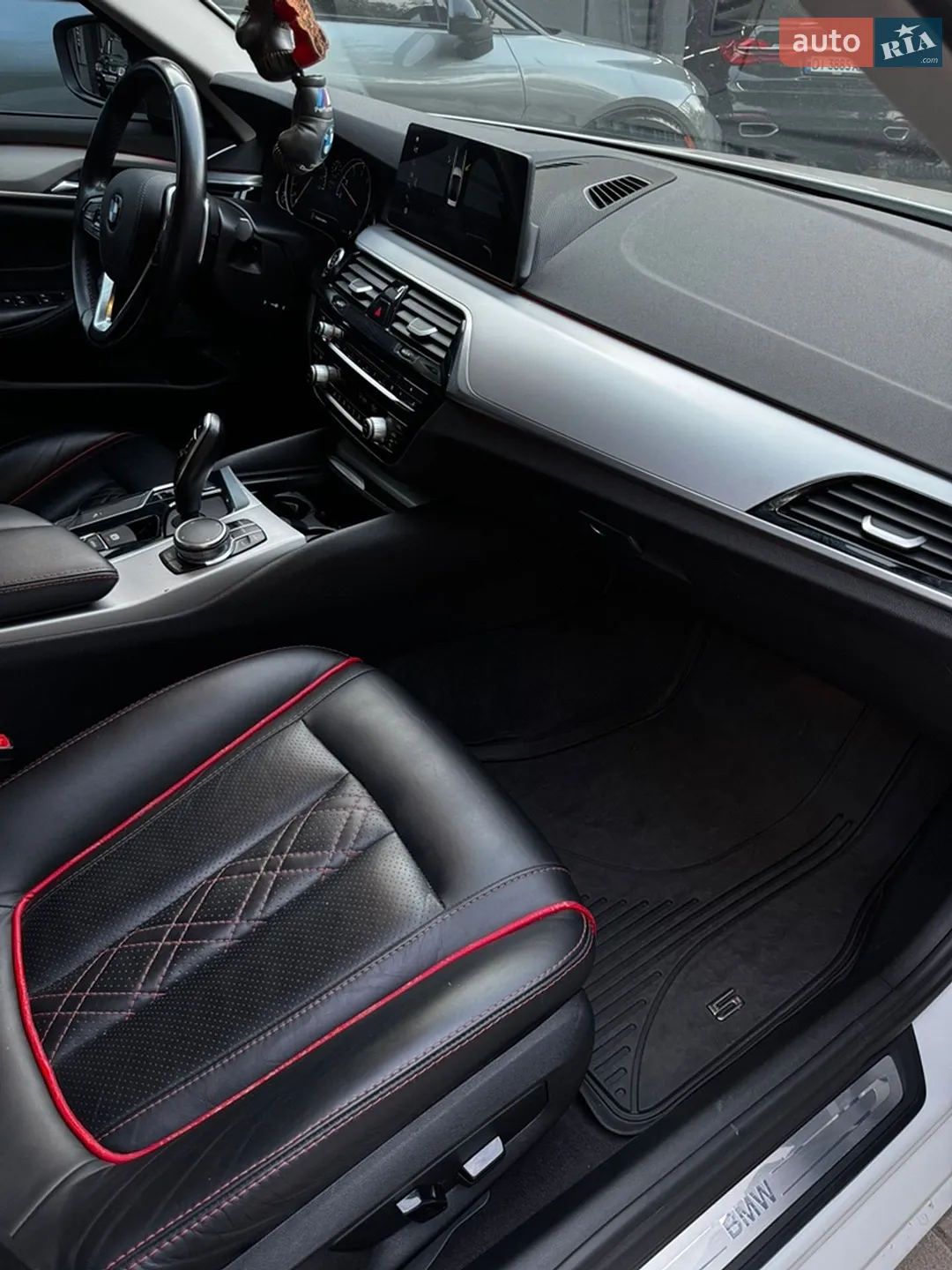 2017 BMW 5er - мініатюра 38