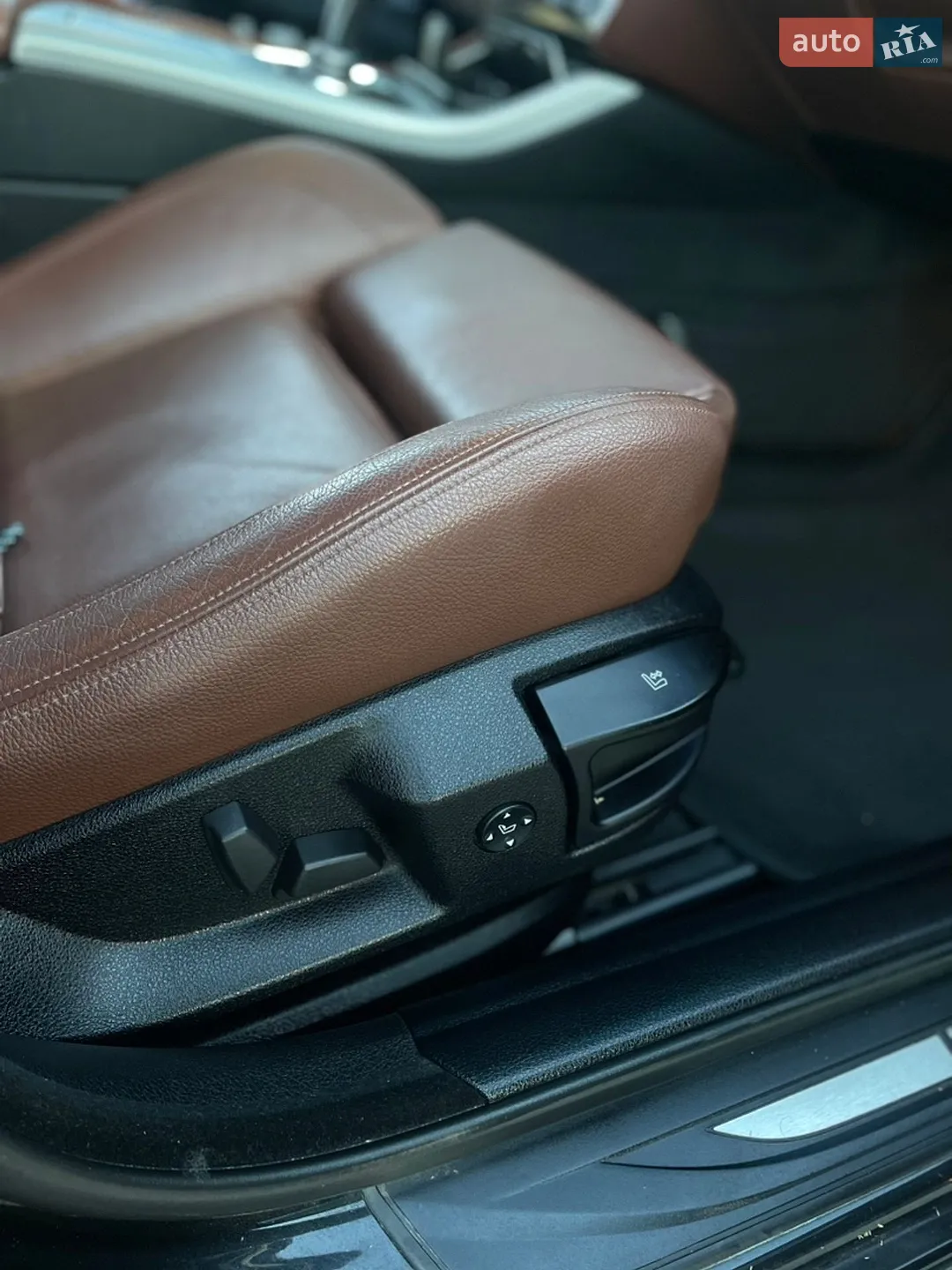 2011 BMW 5er - мініатюра 48