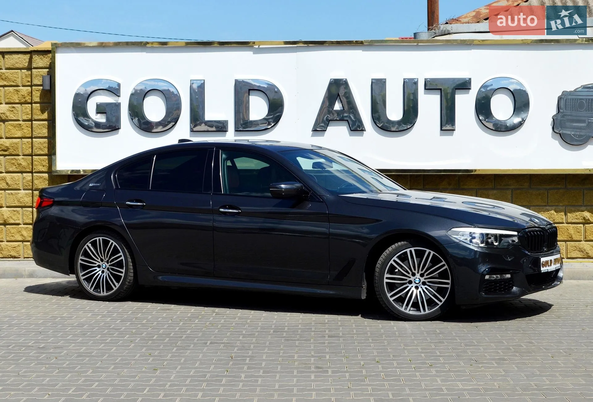 2017 BMW 5er - мініатюра 2