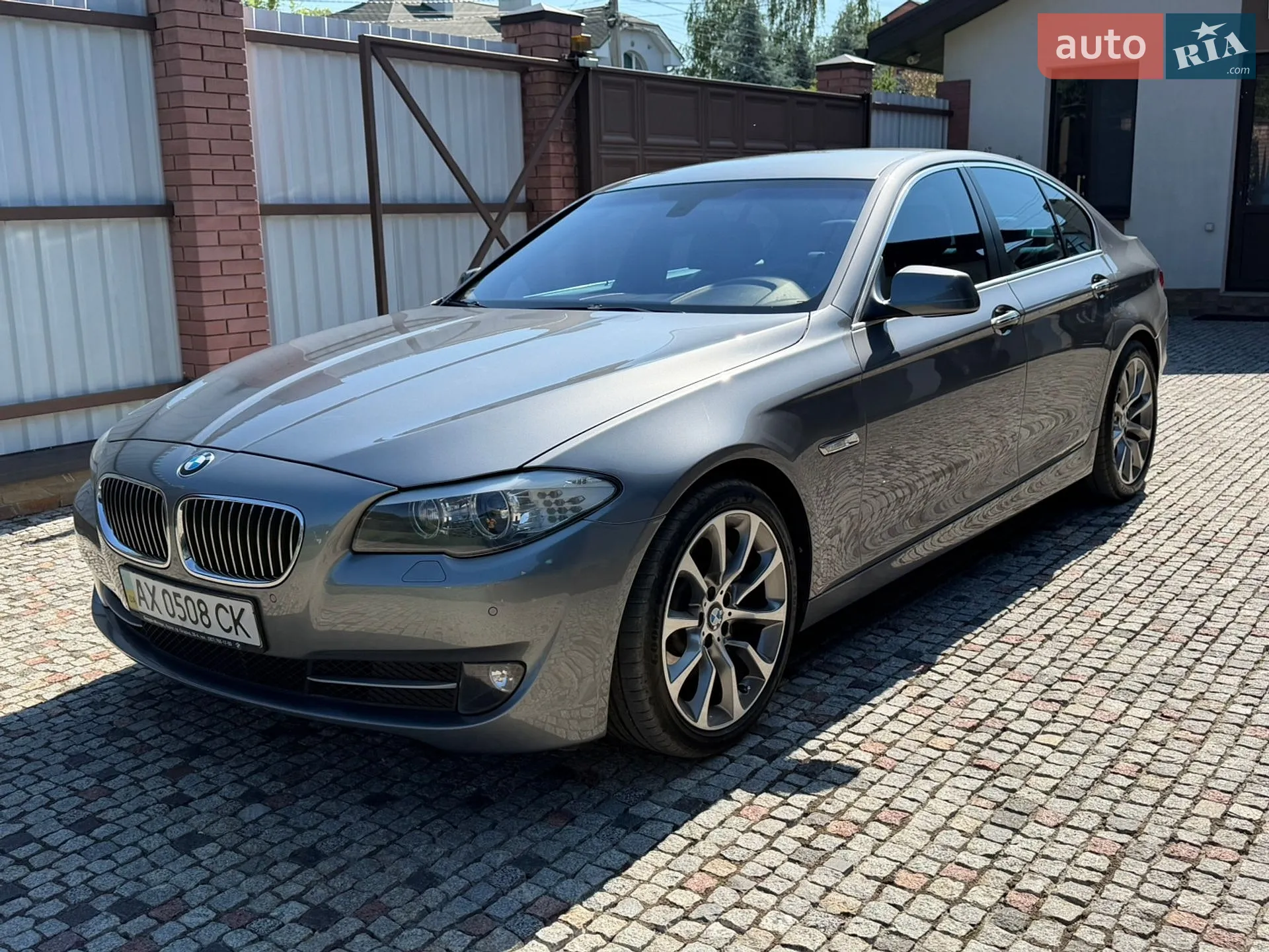 2012 BMW 5er - мініатюра 3