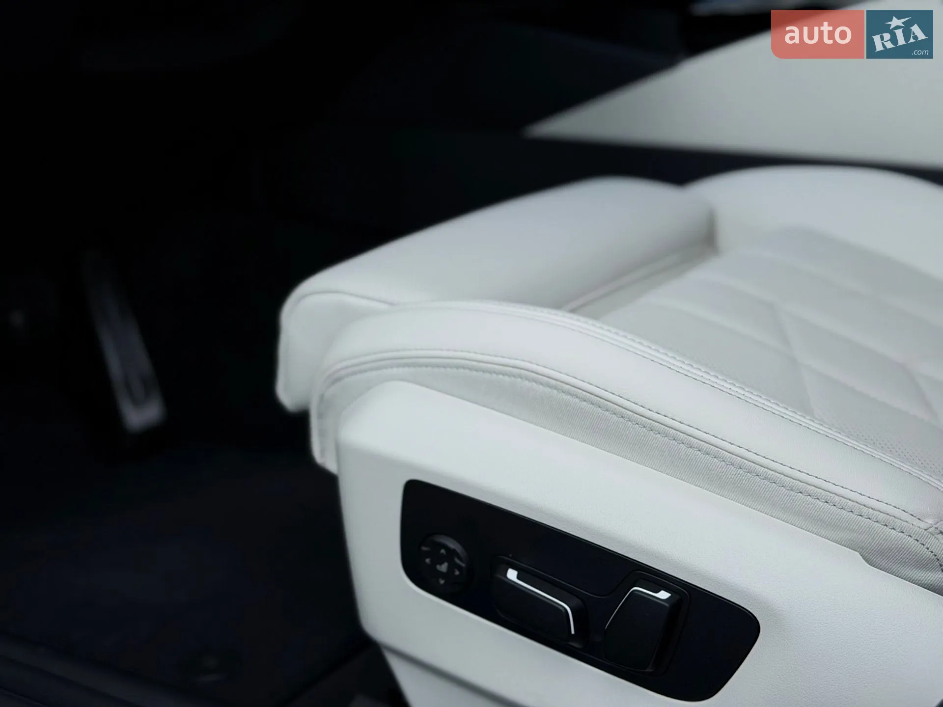 2025 BMW 5er - мініатюра 17