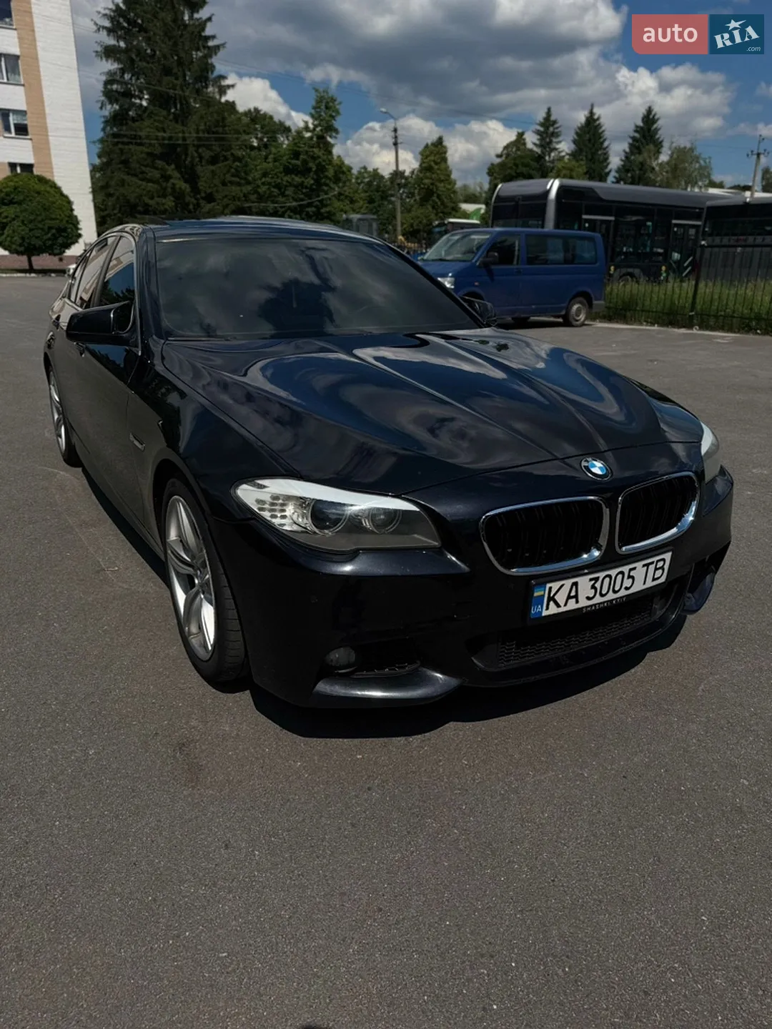 BMW 5 Series 2010 VIN WBAFR7C56BC267111 фото оголошення 4 з 53
