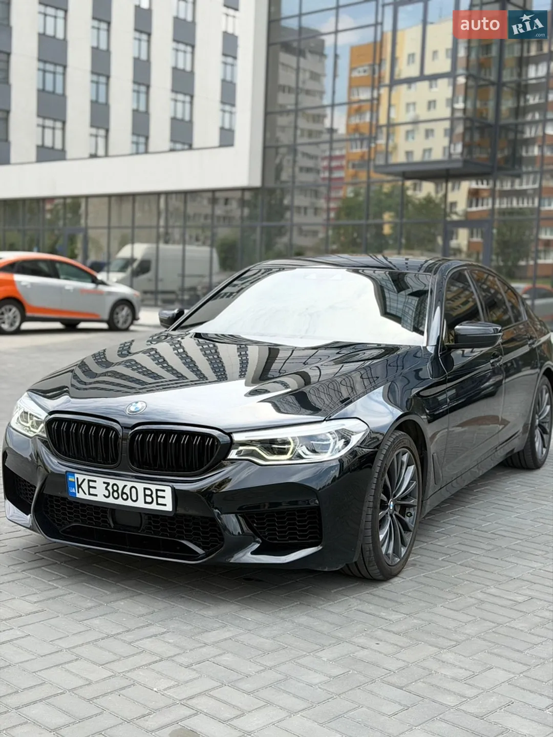 BMW 5 Series 2017 VIN WBAJD11050G879156 фото оголошення 3 з 5