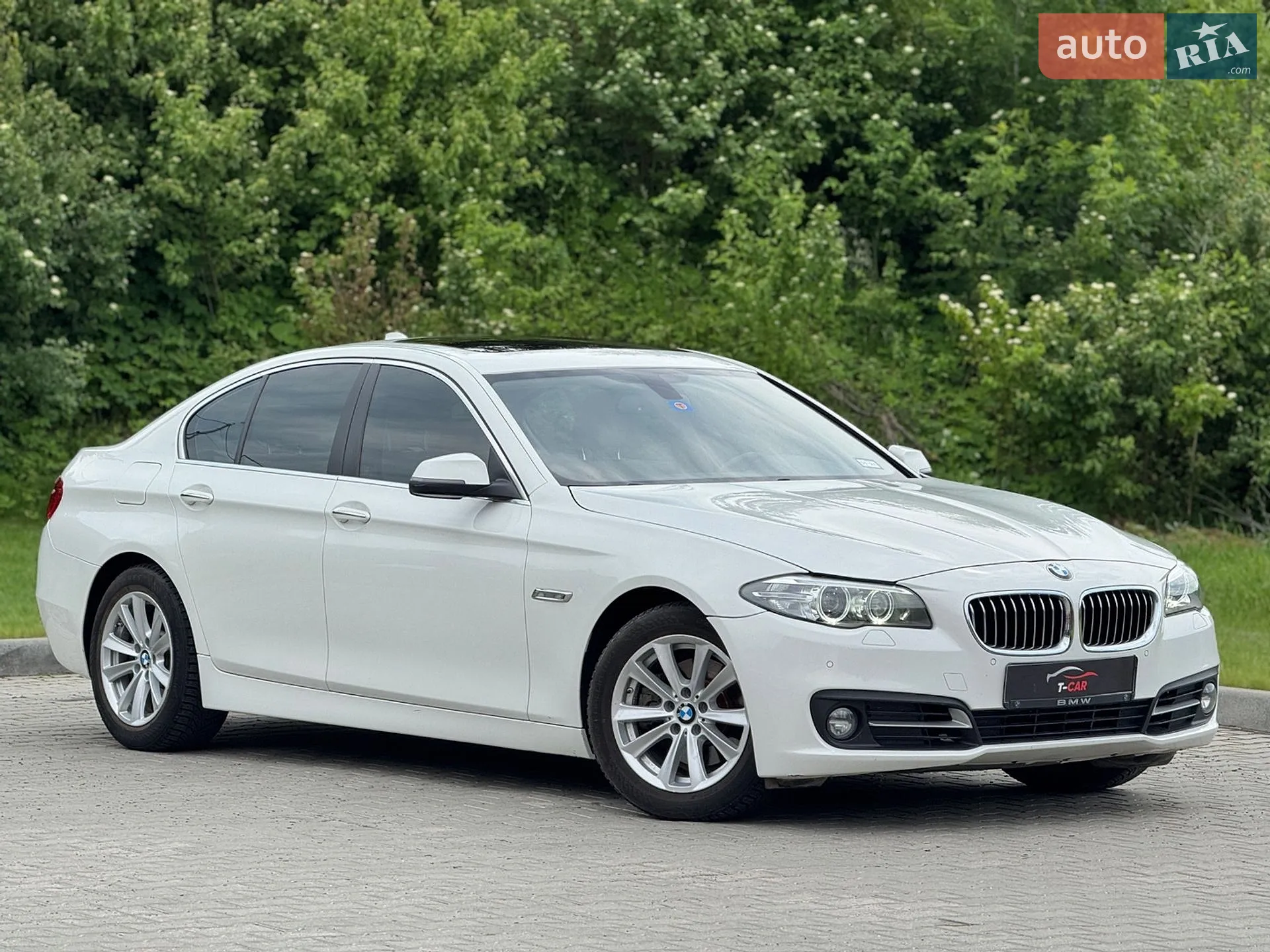 2016 BMW 5er - мініатюра 5