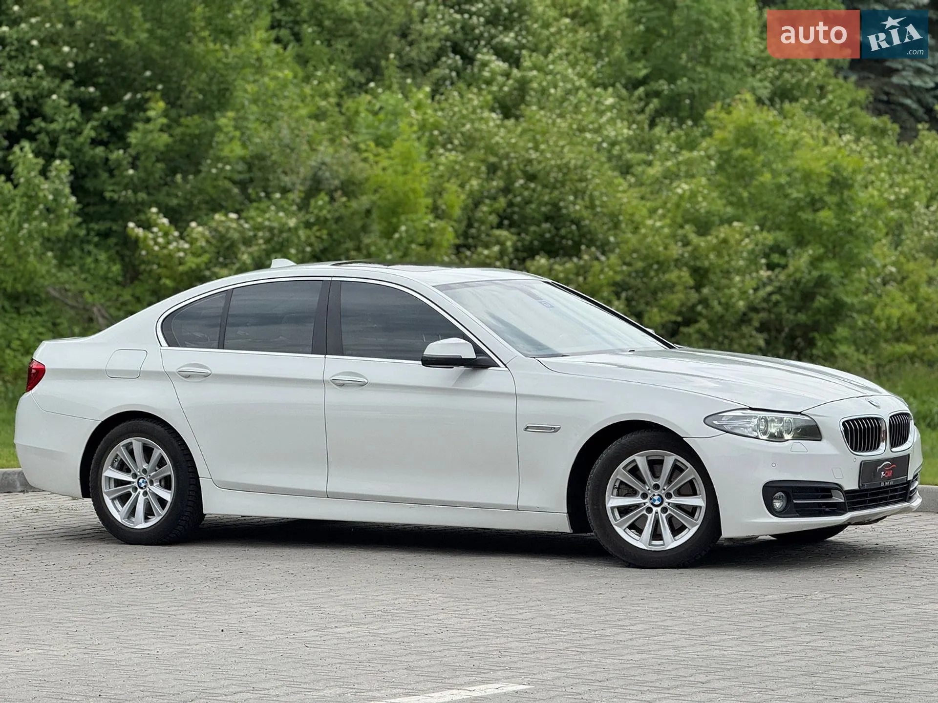 2016 BMW 5er - мініатюра 9
