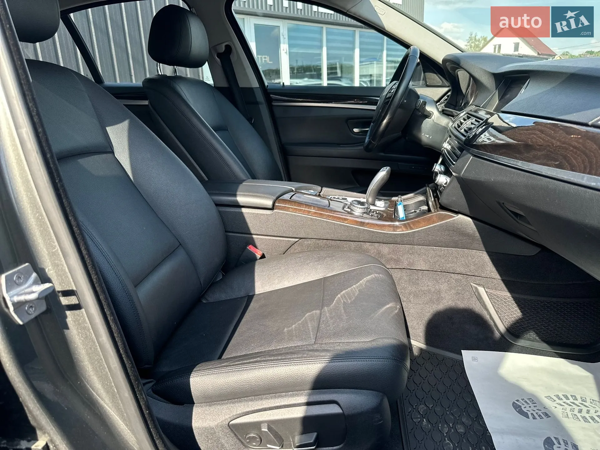 2014 BMW 5er - мініатюра 22