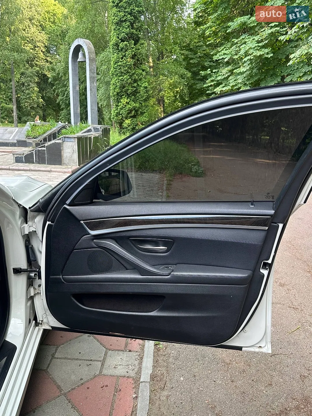 2012 BMW 5er - мініатюра 11
