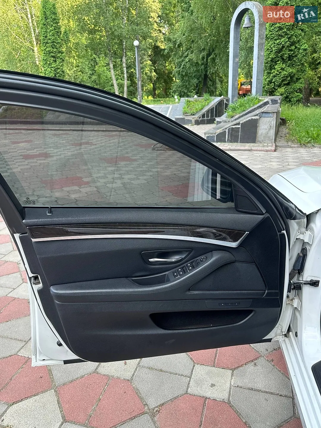 2012 BMW 5er - мініатюра 16