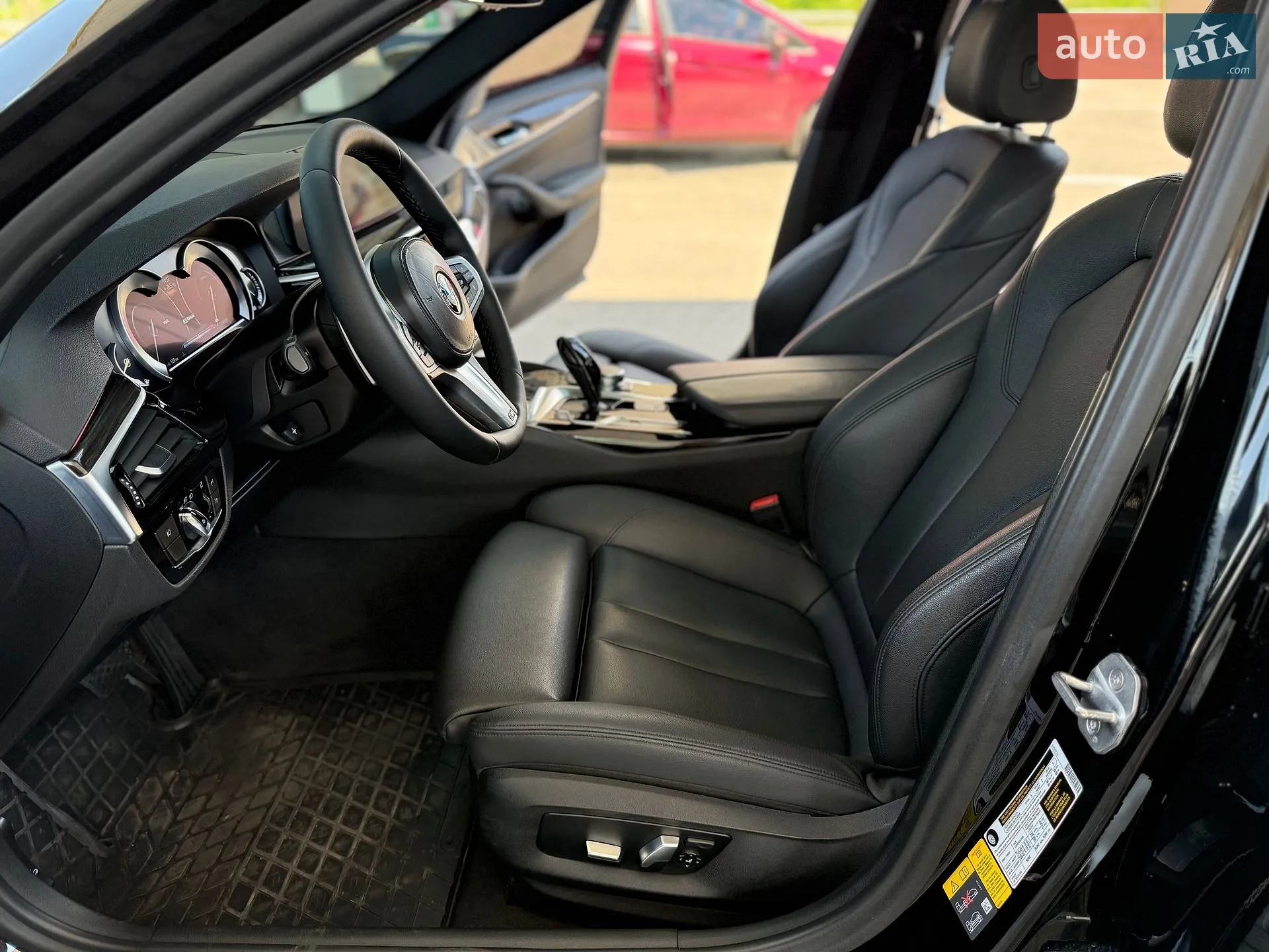2017 BMW 5er - мініатюра 22