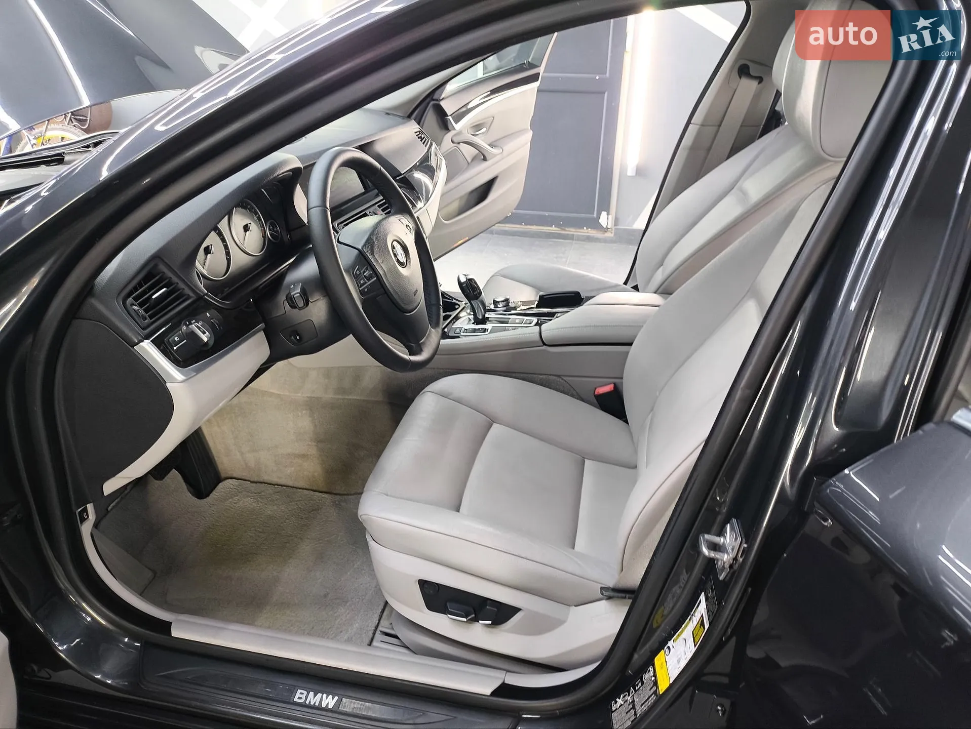 2011 BMW 5er - мініатюра 99