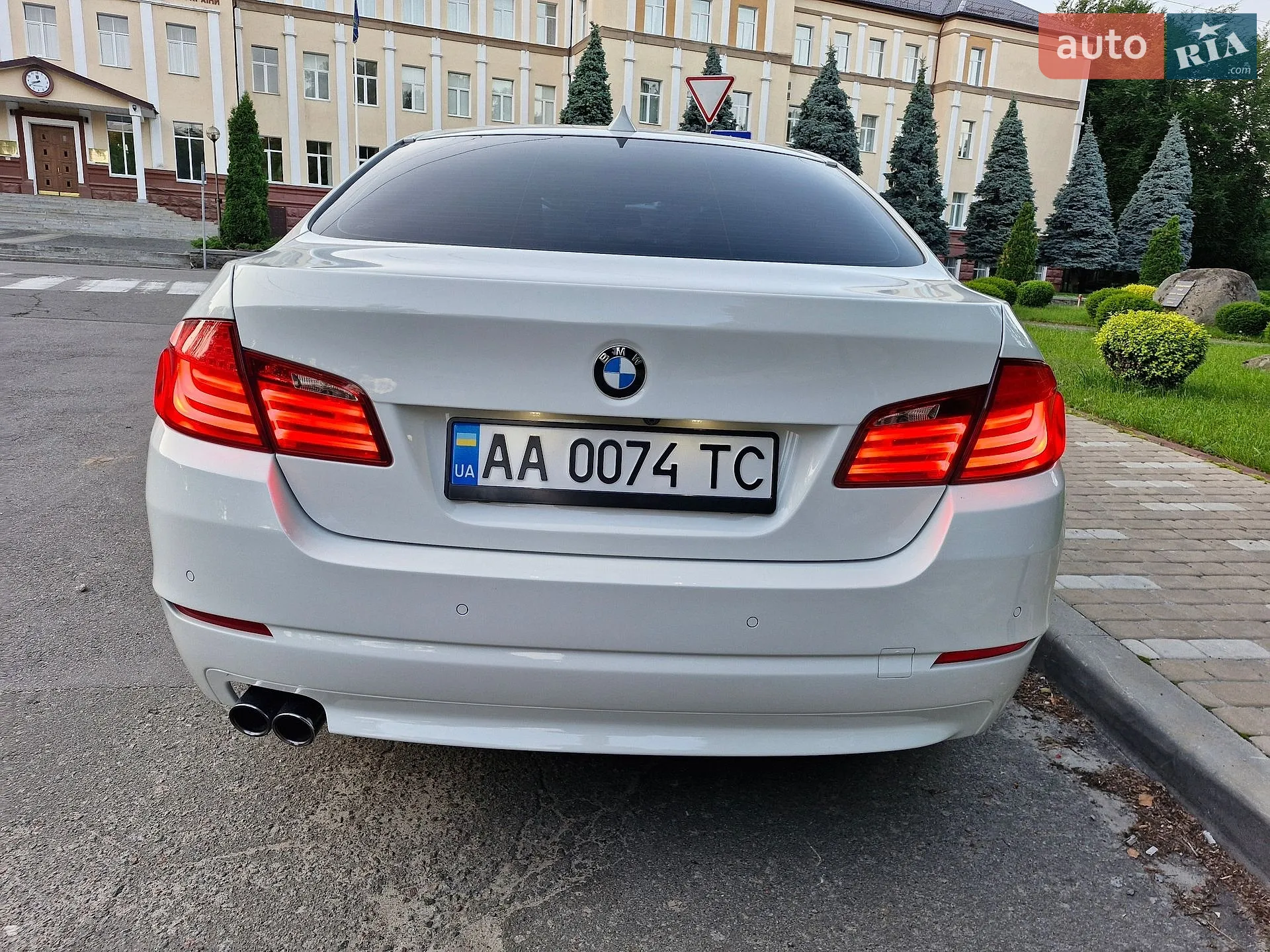 2012 BMW 5er - мініатюра 8