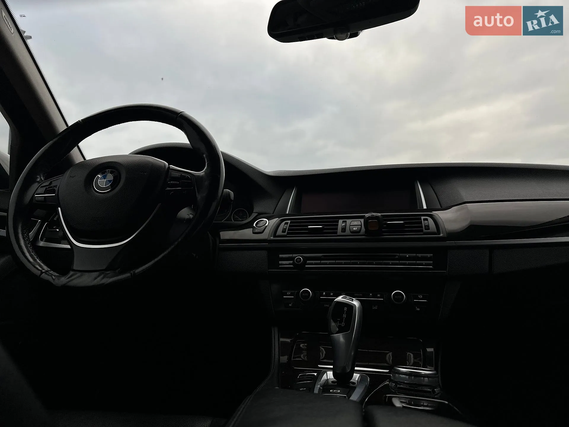 2015 BMW 5er - мініатюра 52