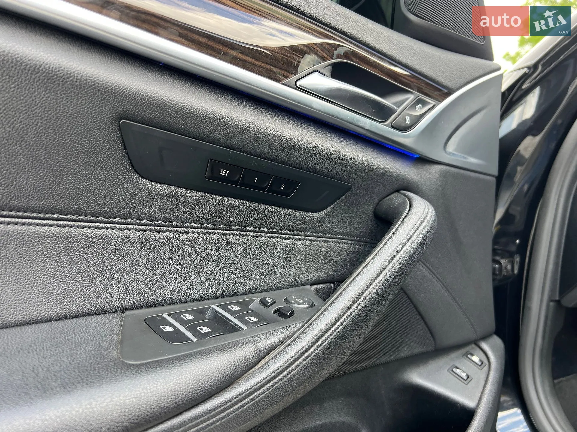2017 BMW 5er - мініатюра 22