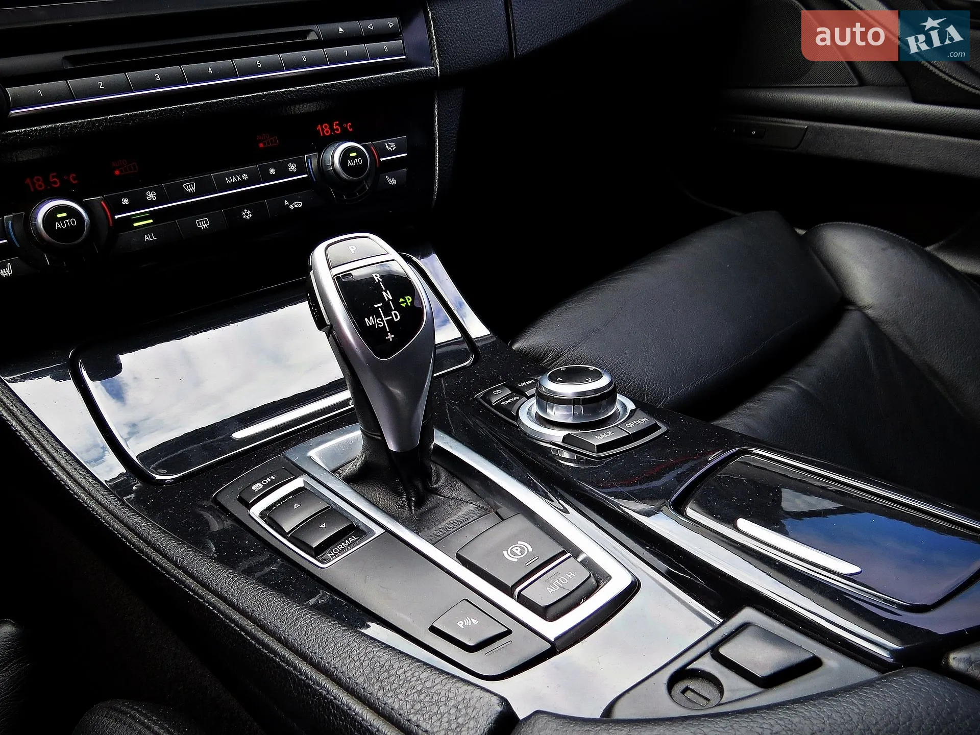 2010 BMW 5er - мініатюра 15