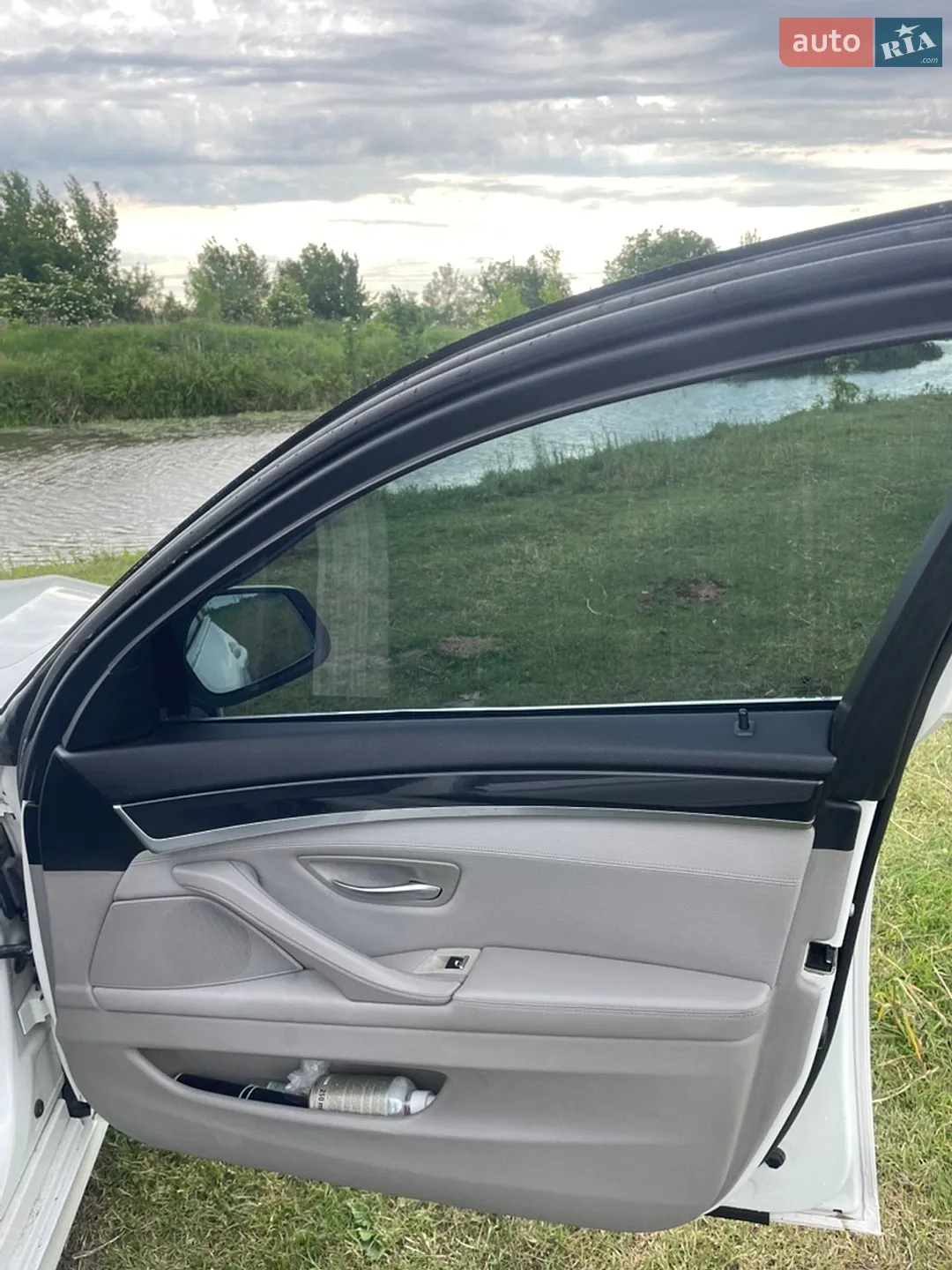 2013 BMW 5er - мініатюра 13