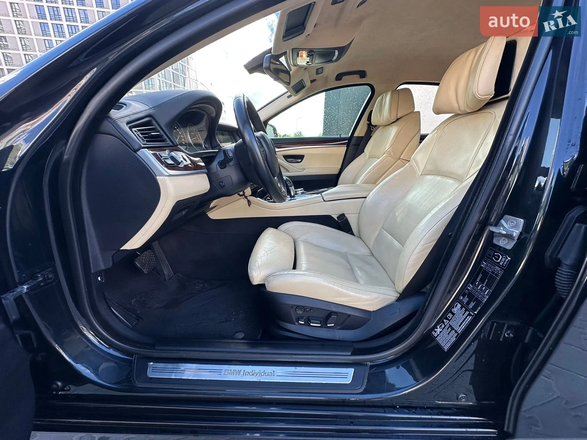 2011 BMW 5er - мініатюра 17