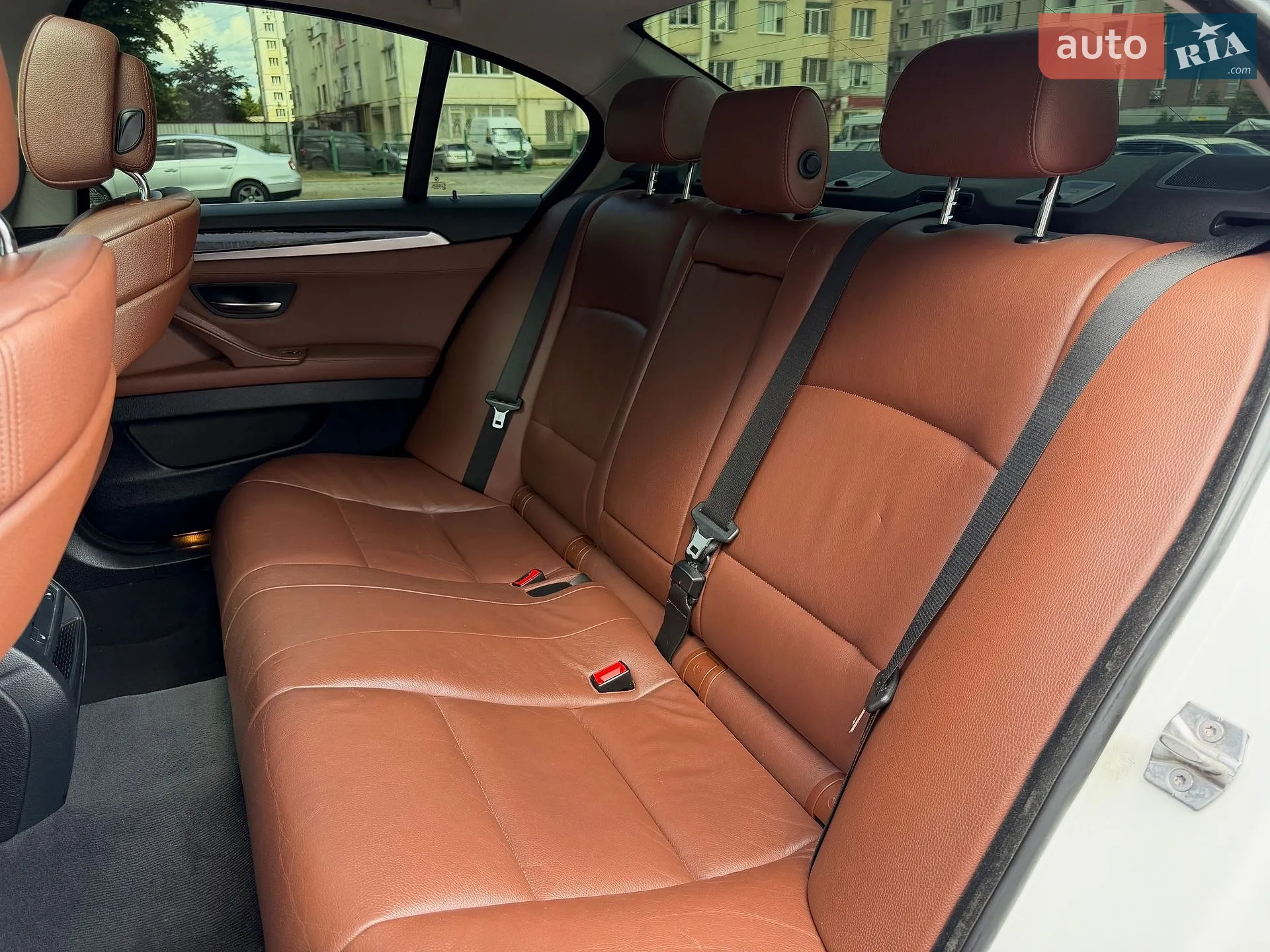 2012 BMW 5er - мініатюра 9