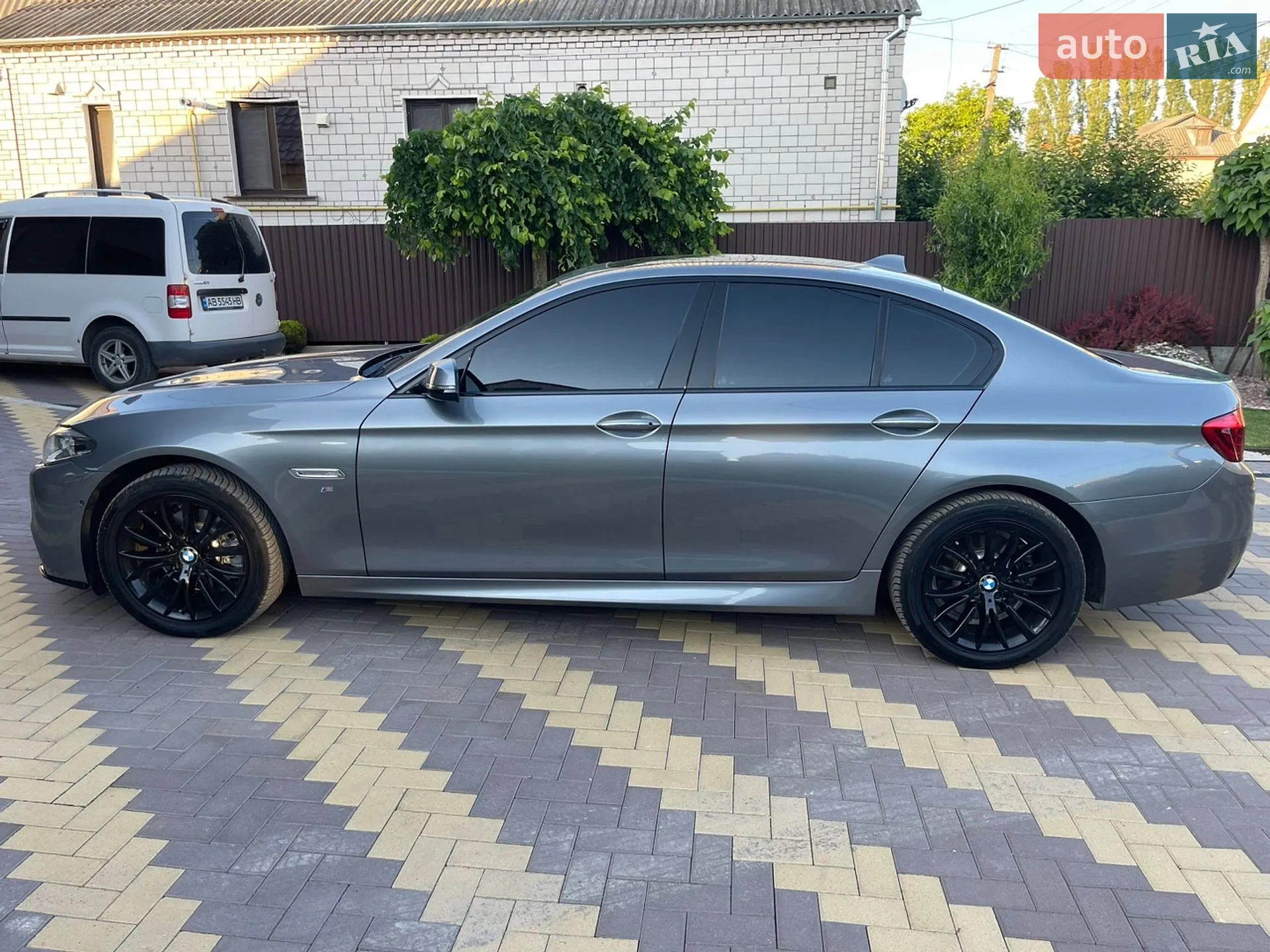 2015 BMW 5er - мініатюра 11