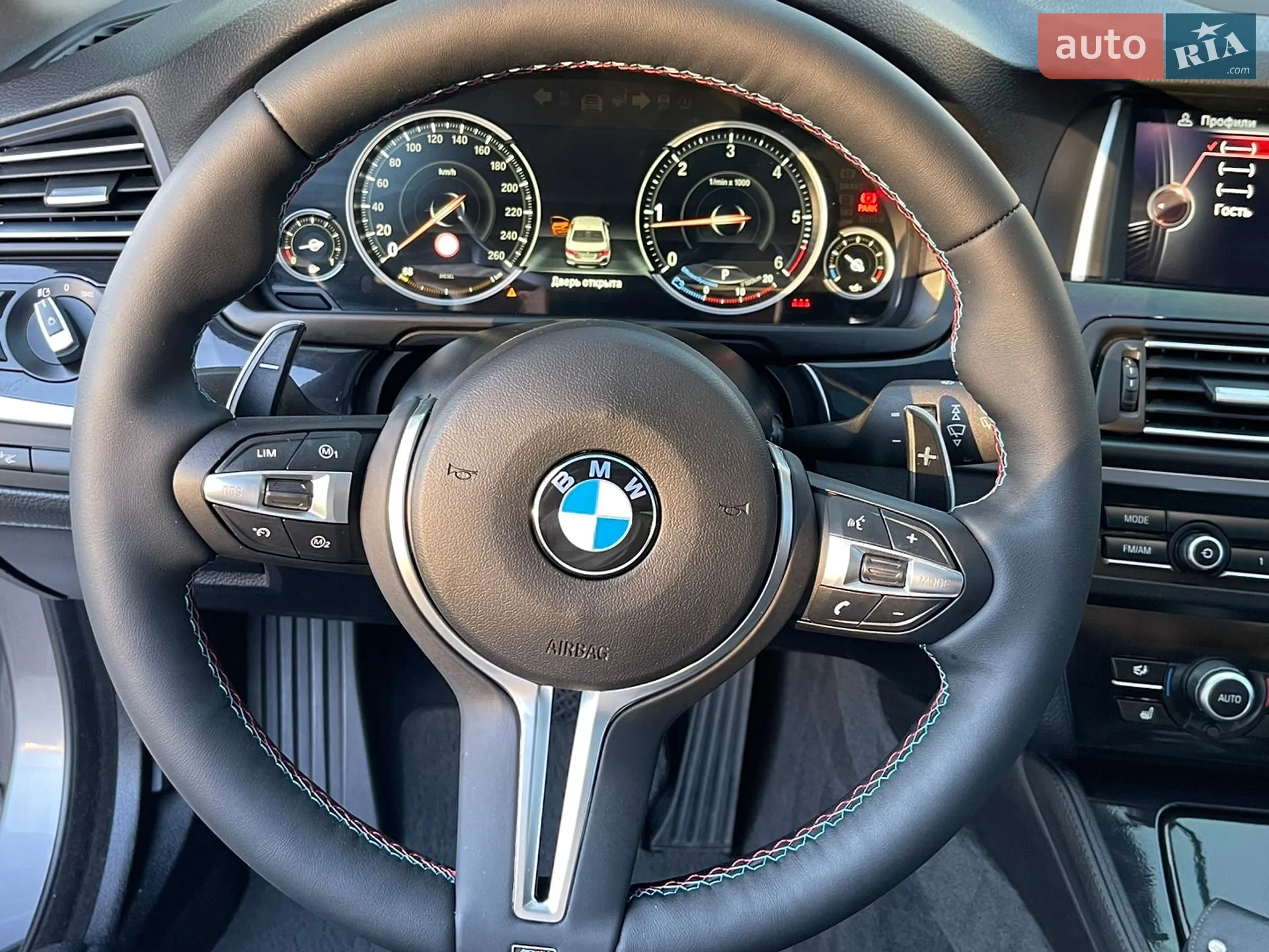 2015 BMW 5er - мініатюра 18