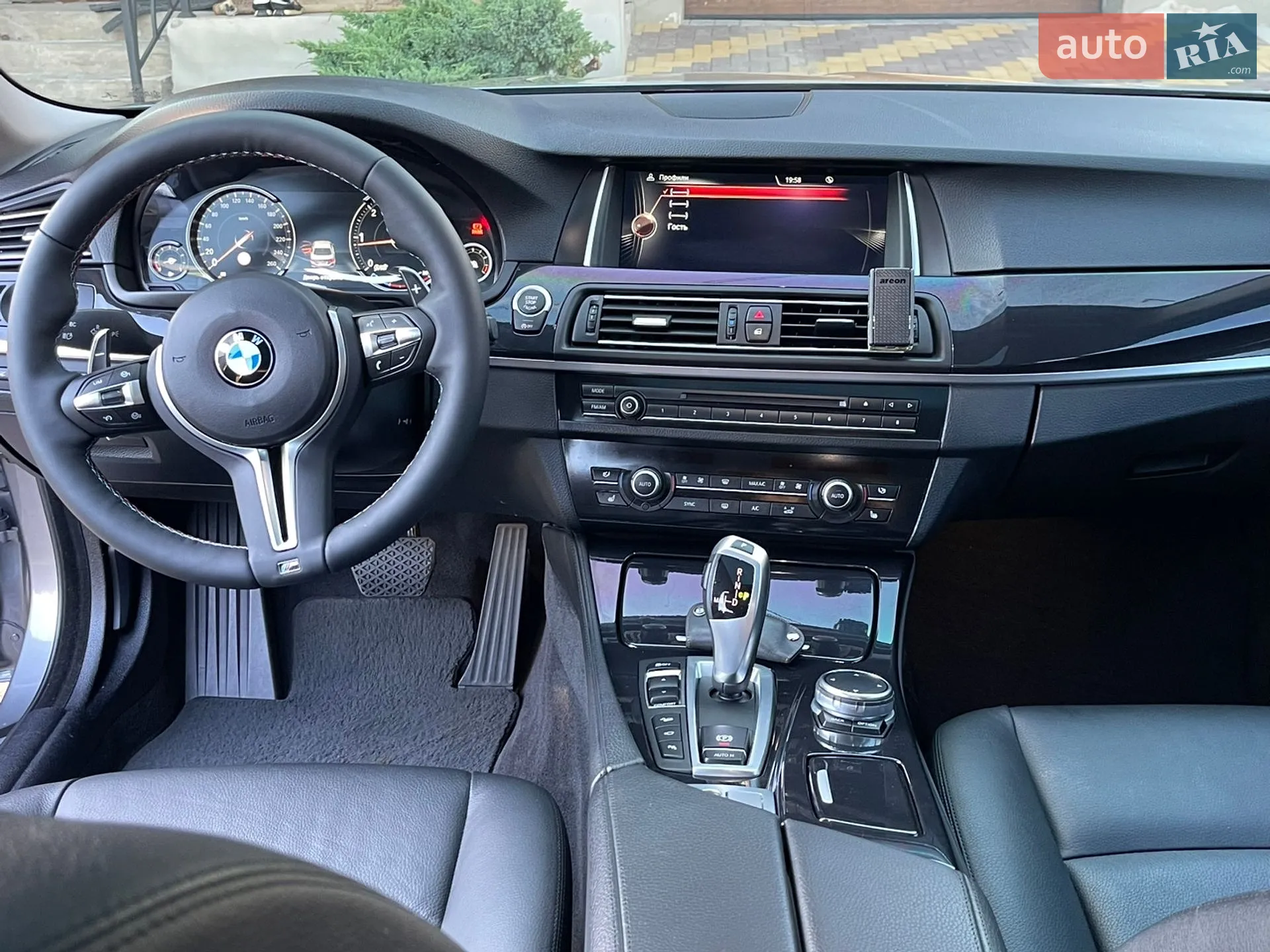 2015 BMW 5er - мініатюра 23