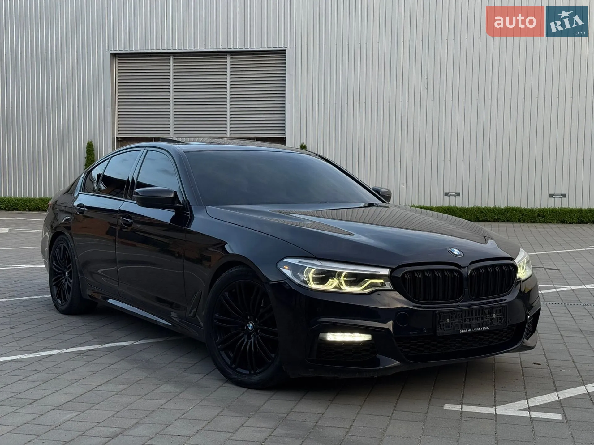 2017 BMW 5er - мініатюра 3