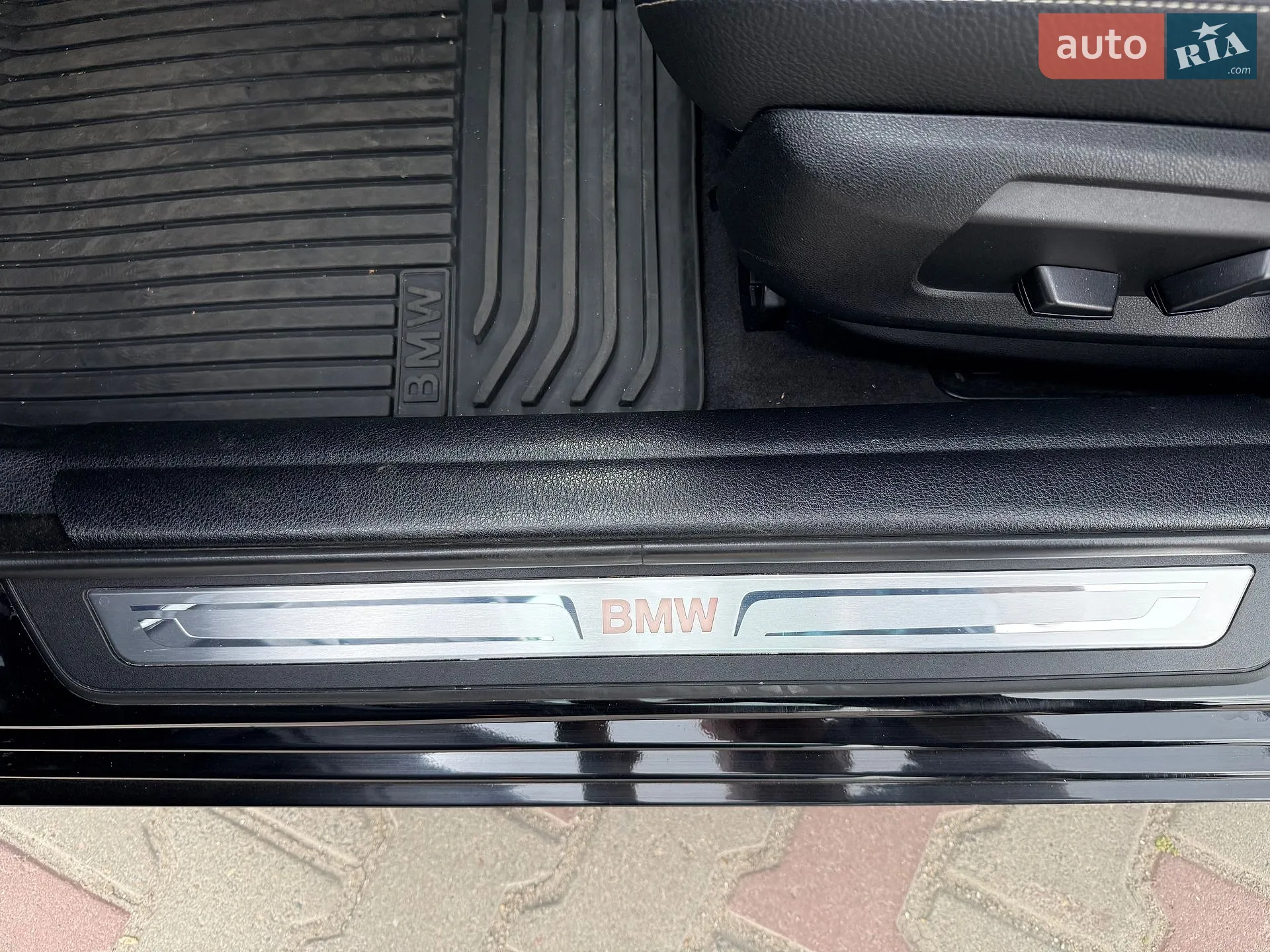 2013 BMW 5er - мініатюра 18