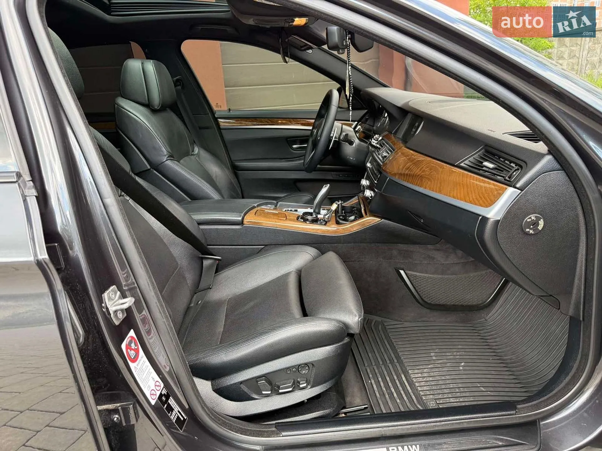 2013 BMW 5er - мініатюра 17