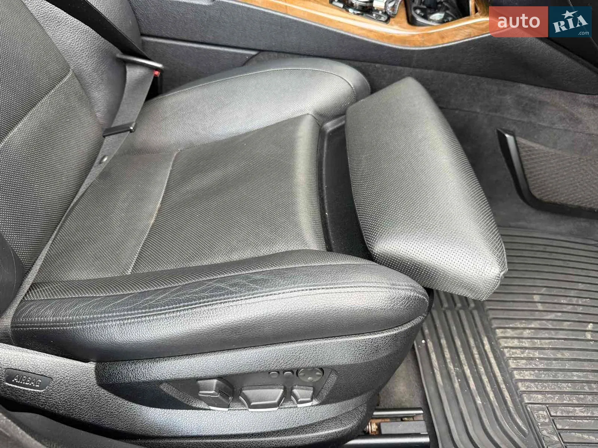 2013 BMW 5er - мініатюра 20