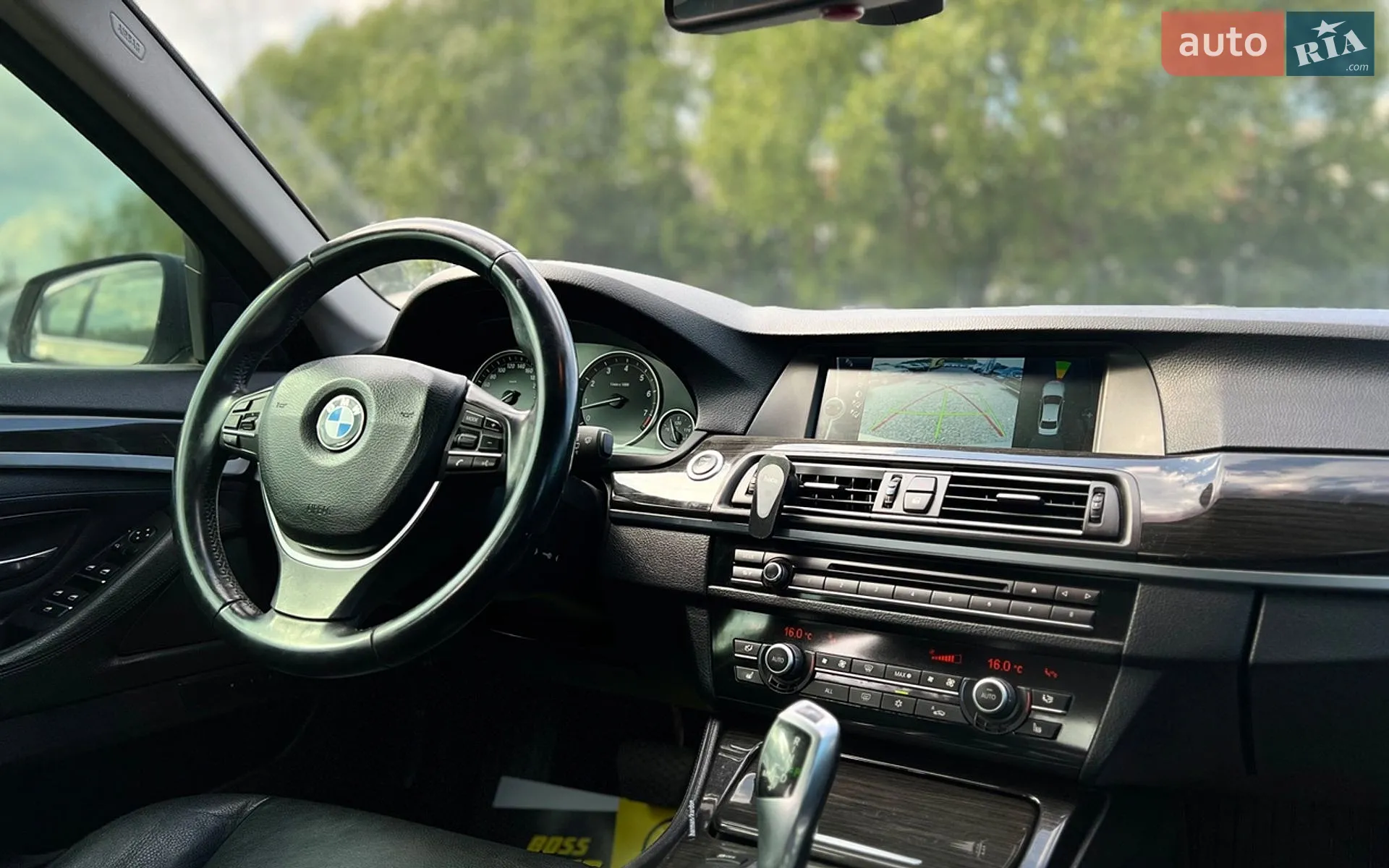 2010 BMW 5er - мініатюра 24