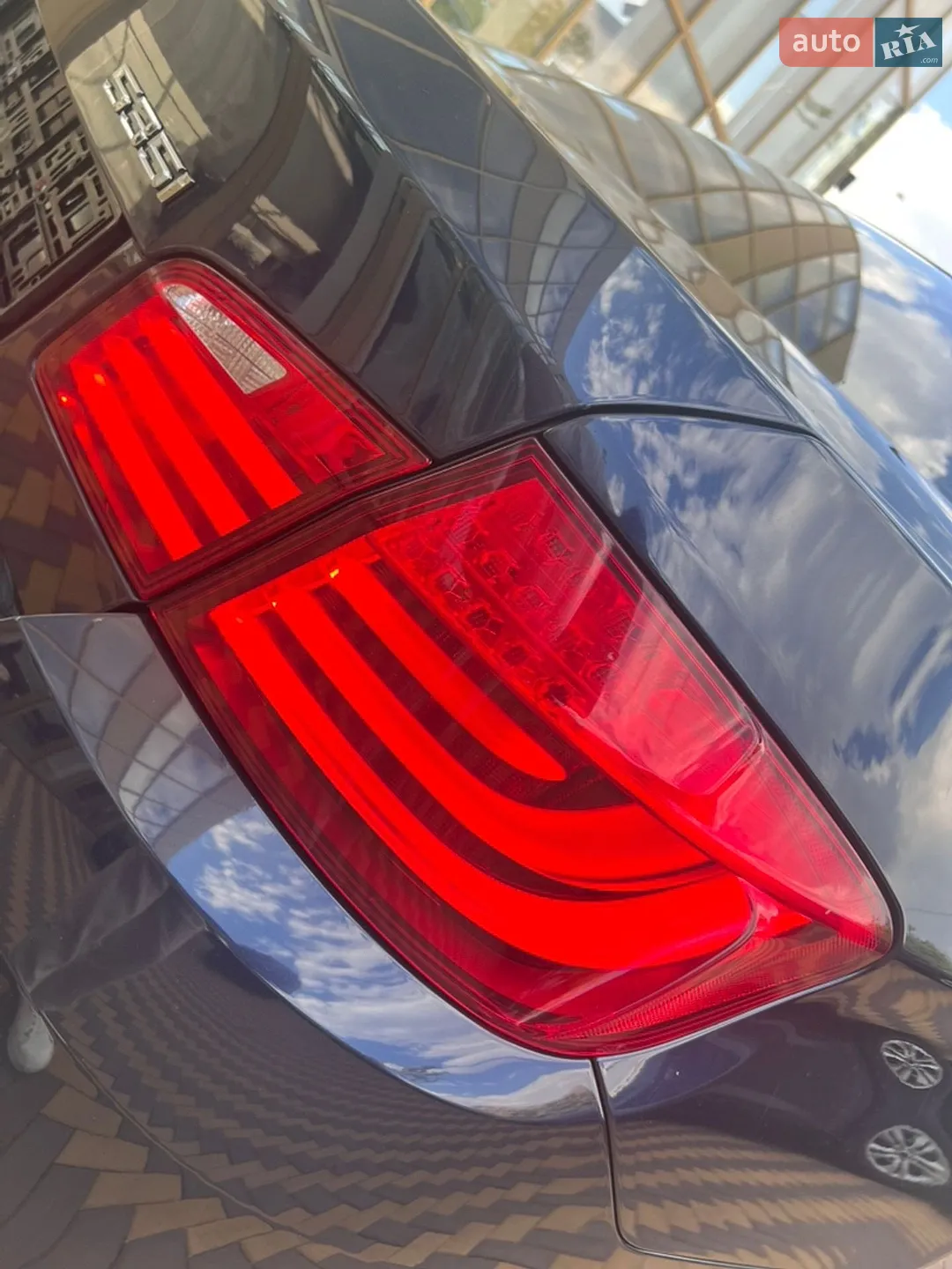 2012 BMW 5er - мініатюра 8