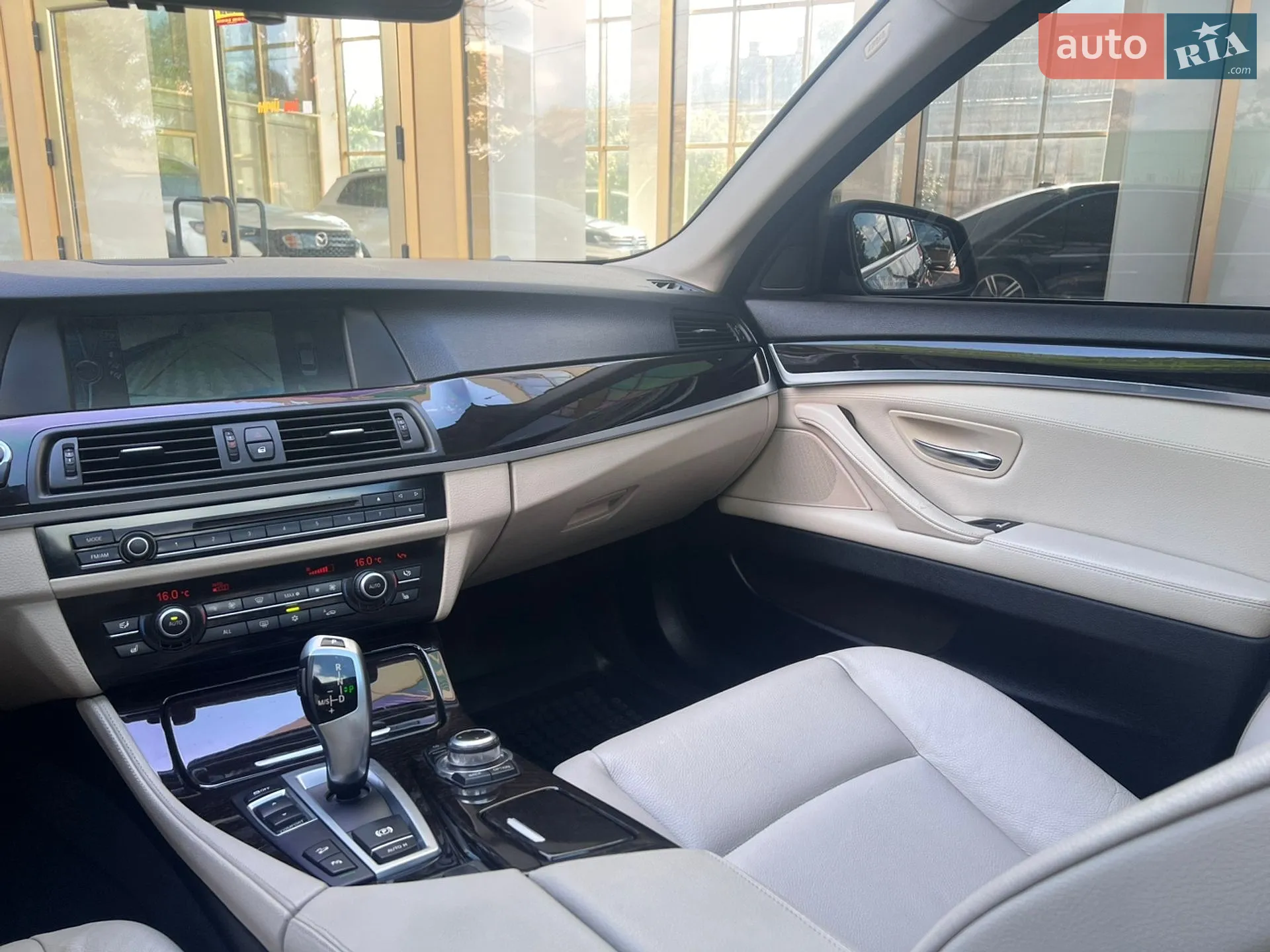 2012 BMW 5er - мініатюра 15