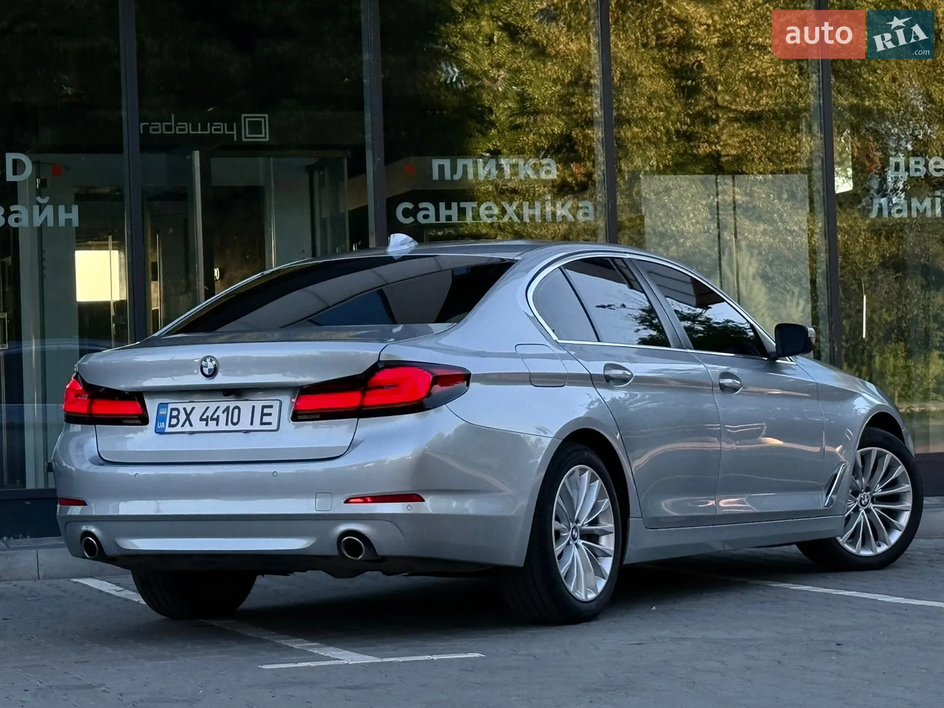 2017 BMW 5er - мініатюра 16