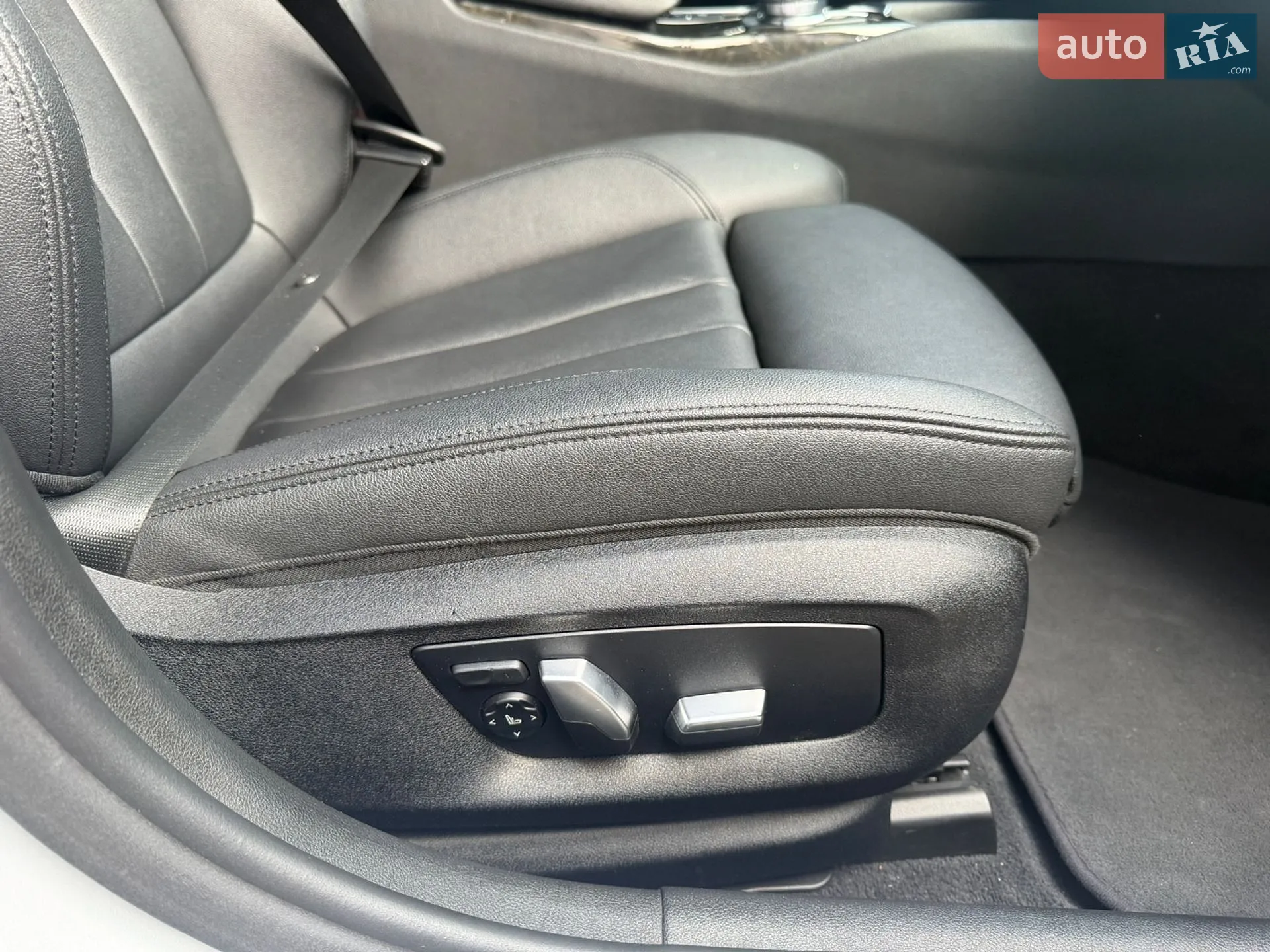 2018 BMW 5er - мініатюра 19