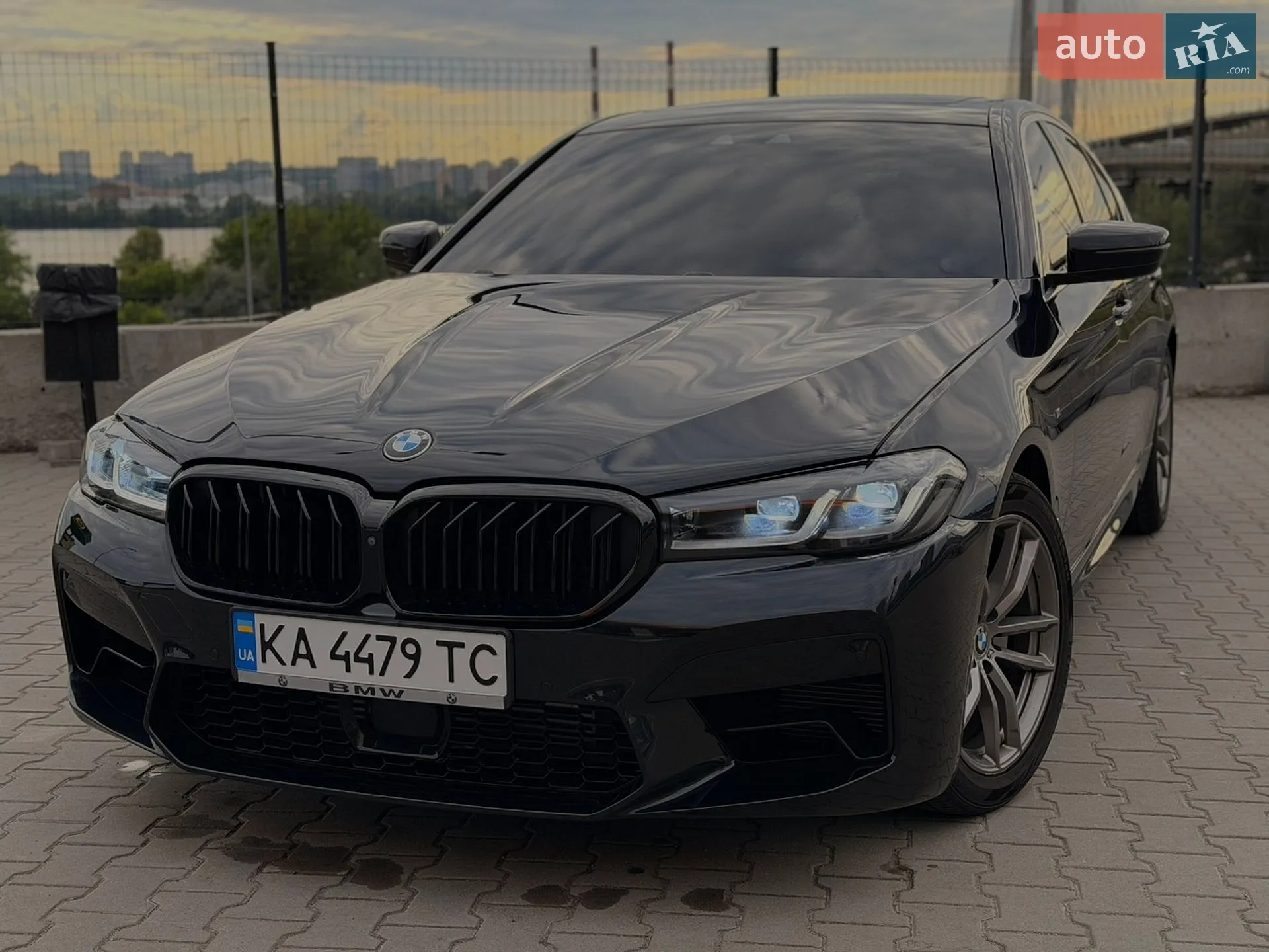 2018 BMW 5er - мініатюра 2