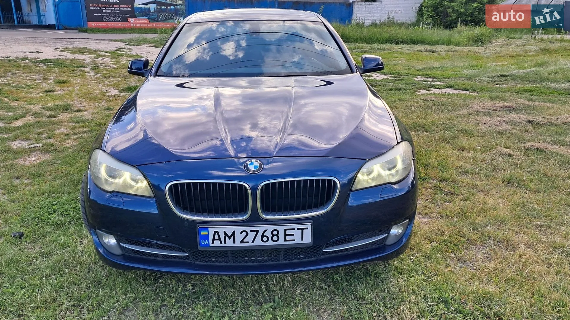 2012 BMW 5er - мініатюра 2